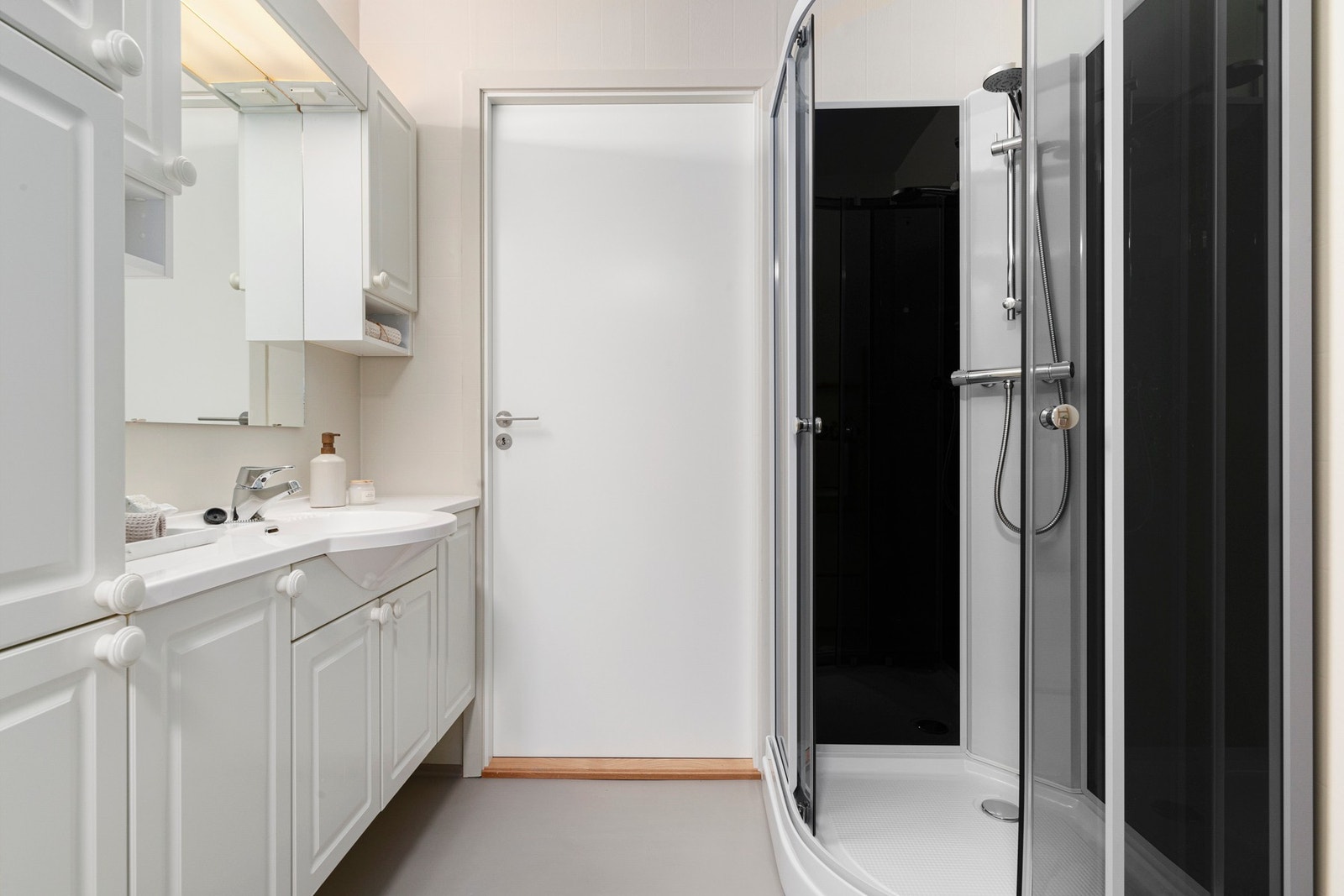 Dusjkabinettet er koblet på i år. Galleribilde