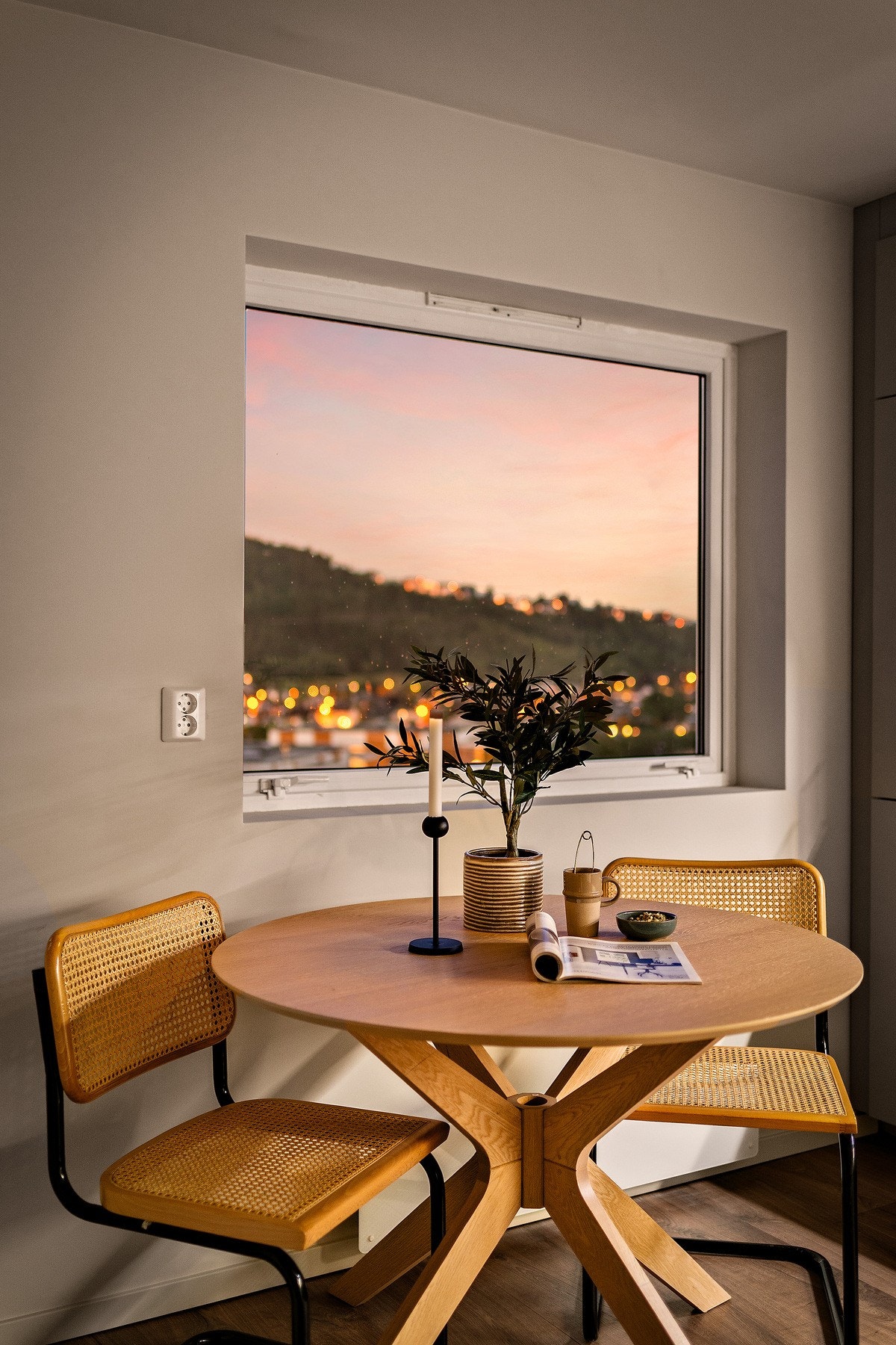 Passer det ikke med oppsatt visningstidspunkt? Konferer med megler for å avtale en privatvisning. Galleribilde