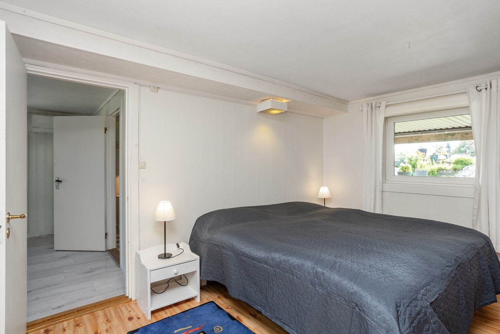 Soverom 5 (1/2 i utleiedel) Galleribilde