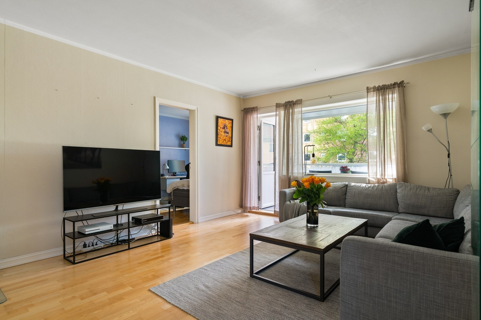 Selve bygården ble omfattende rehabilitert i 2012/2013. Vinduer, etterisolering, balansert ventilasjon m.m. er skiftet i nyere tid. Galleribilde