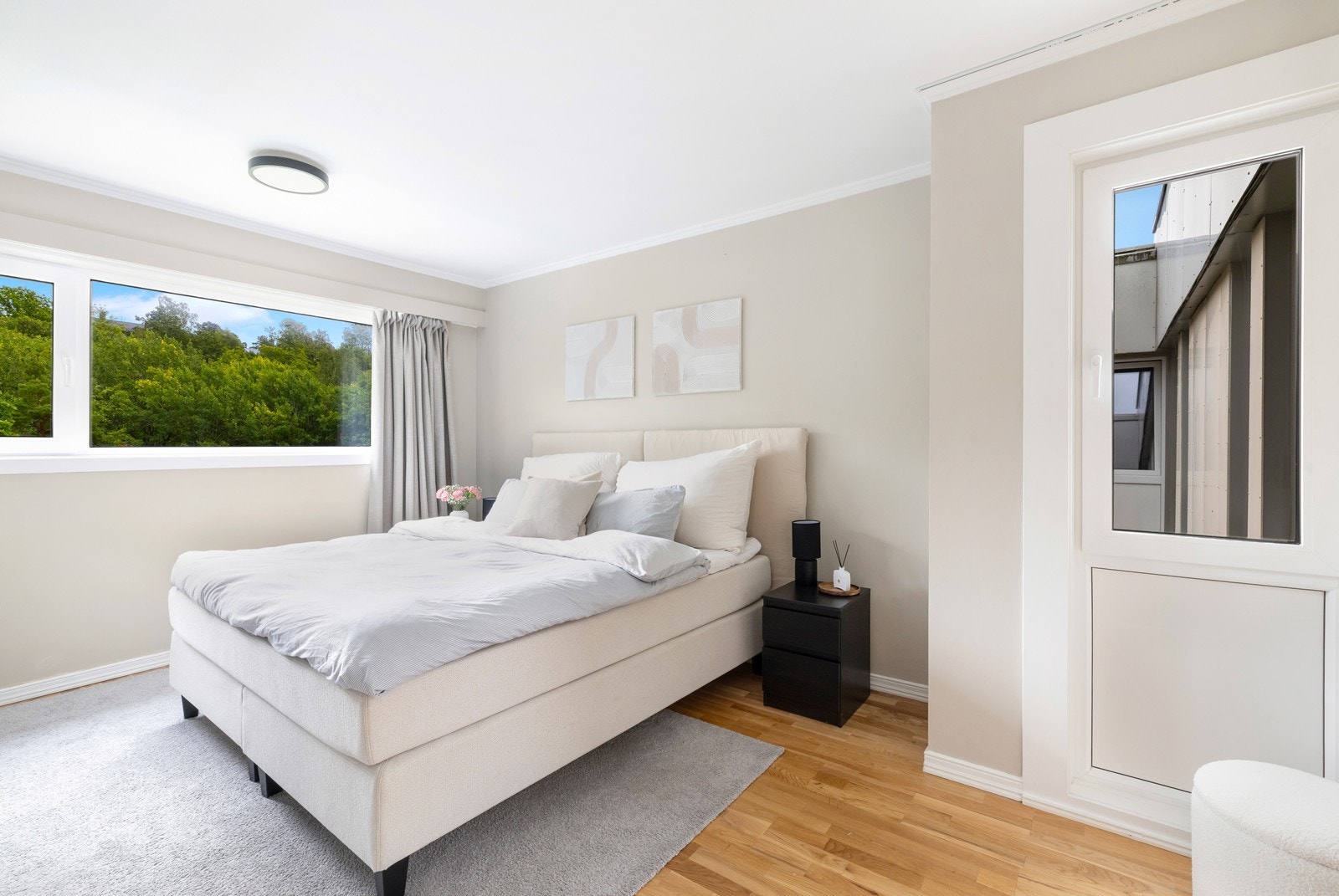 Hovedsoverm Galleribilde