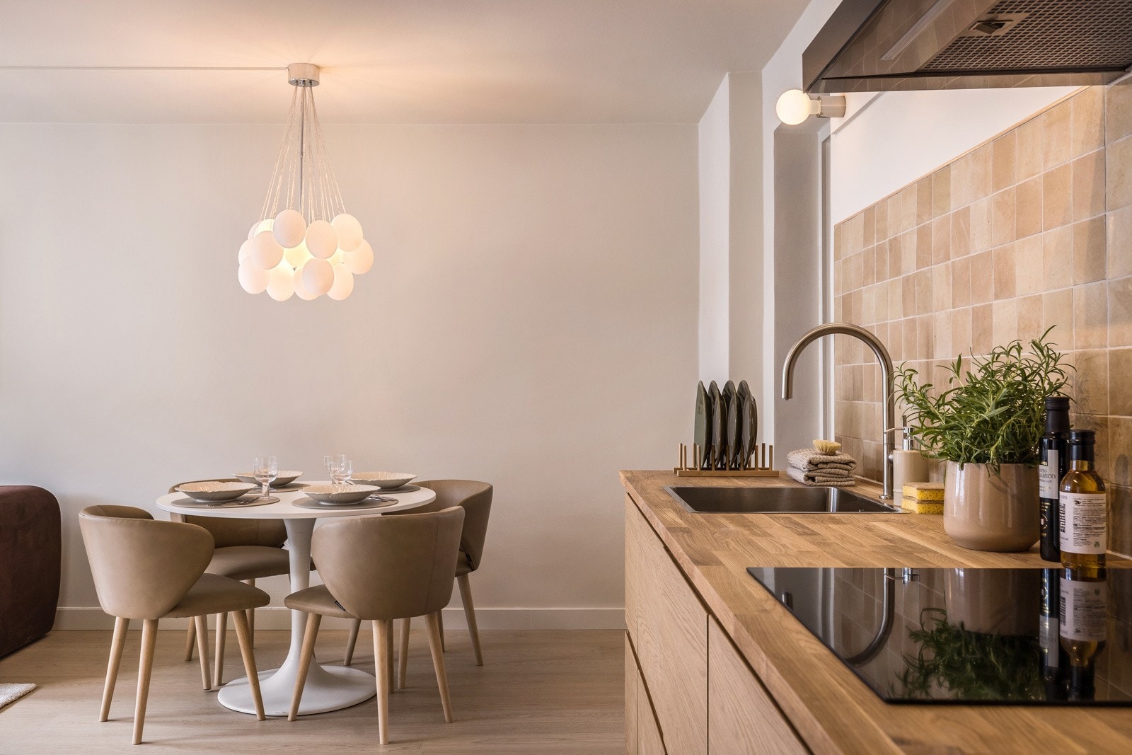 God benkeplass Galleribilde