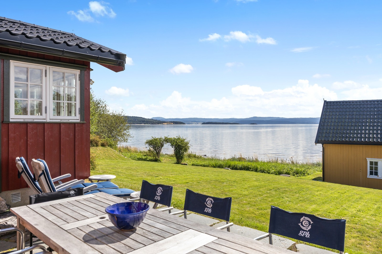 Vakker utsikt som kan nytes med måltidet! Galleribilde