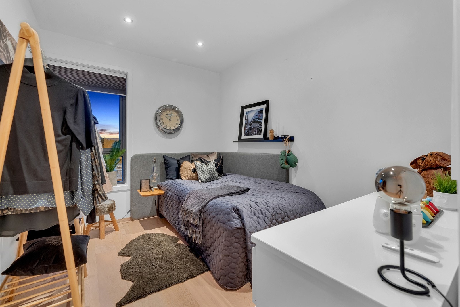 Sone 2 har 2 flotte soverom, begge med screens. Galleribilde