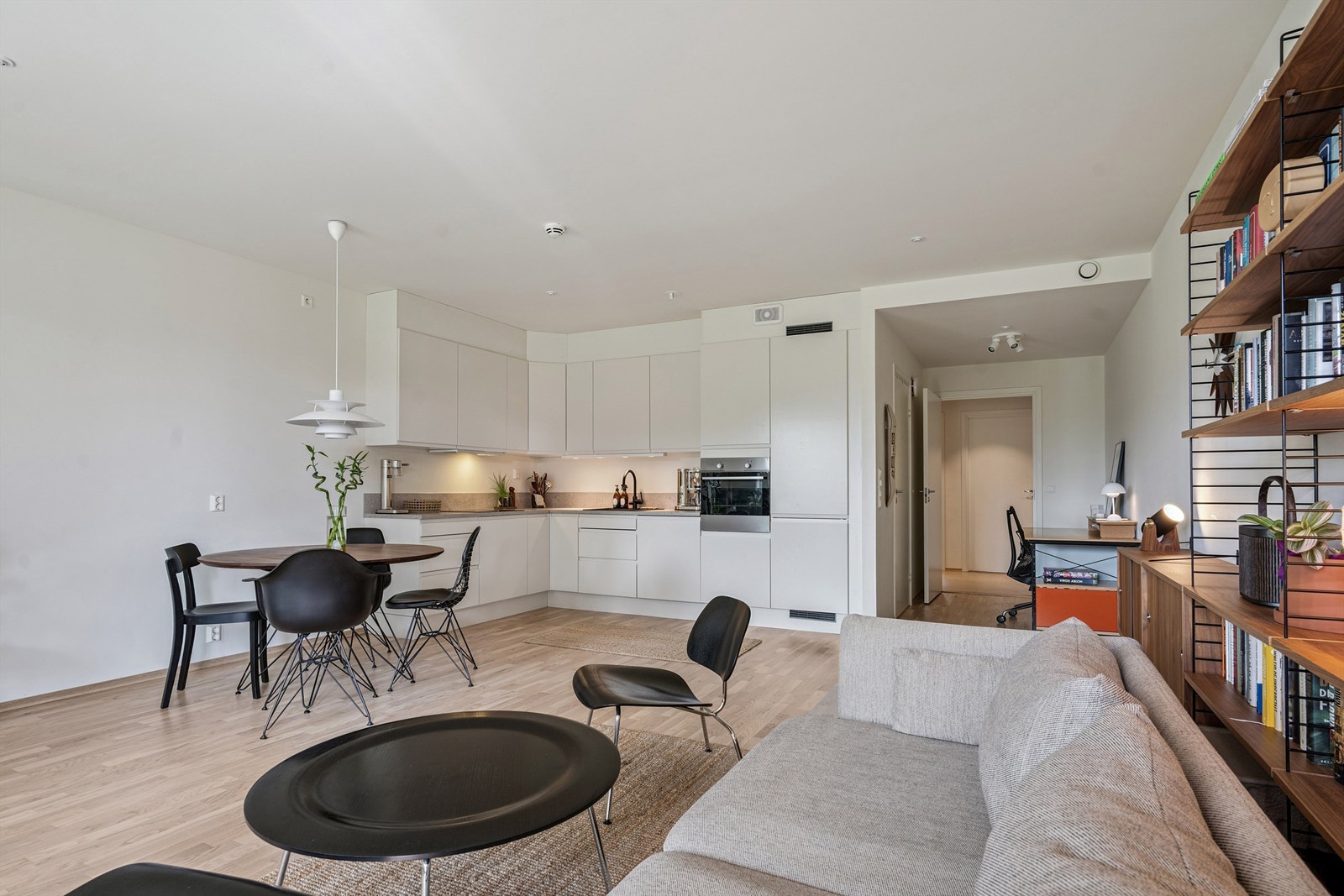 Åpen stue- og kjøkkenløsning Galleribilde