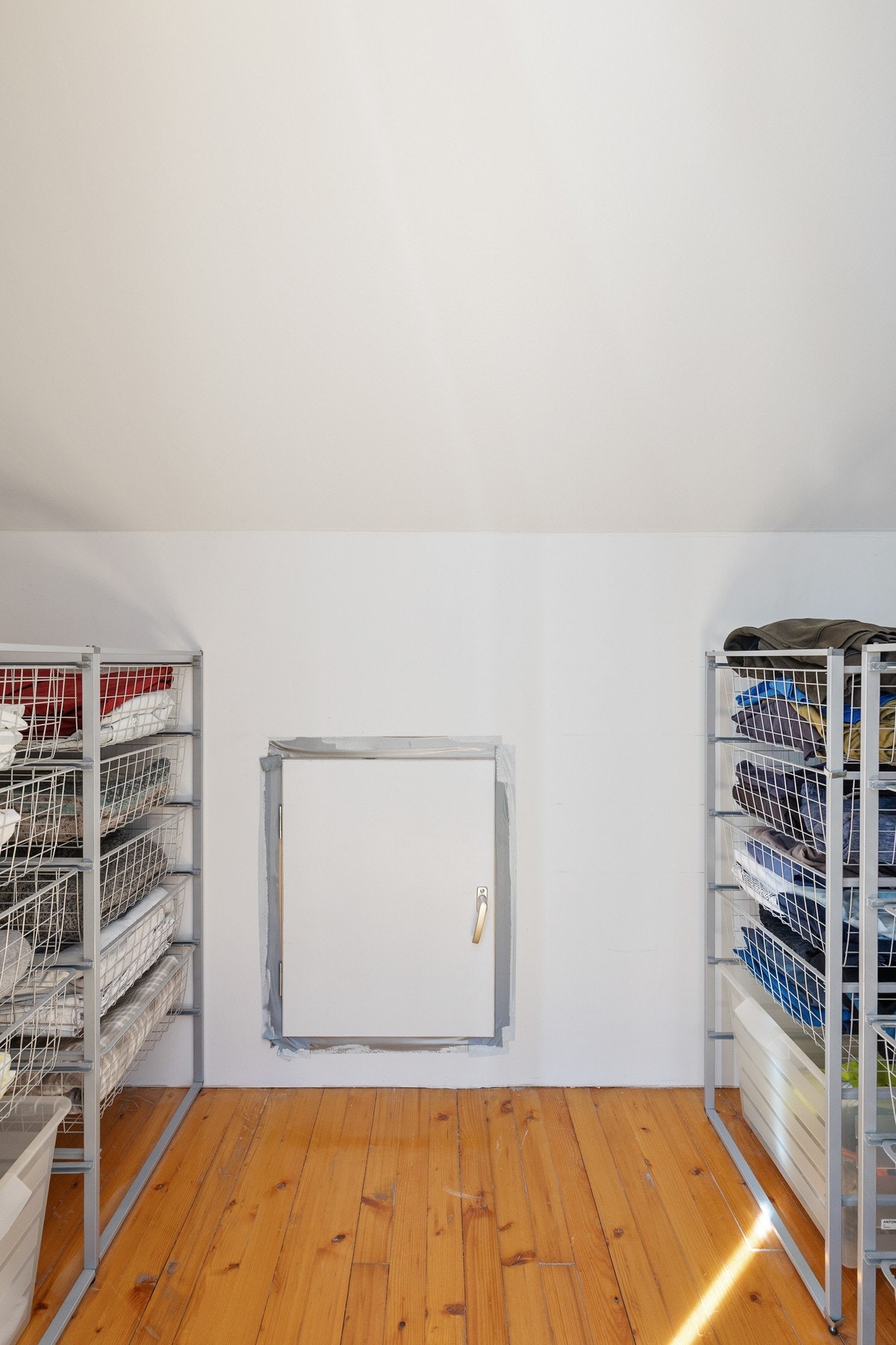 Garderobe Galleribilde