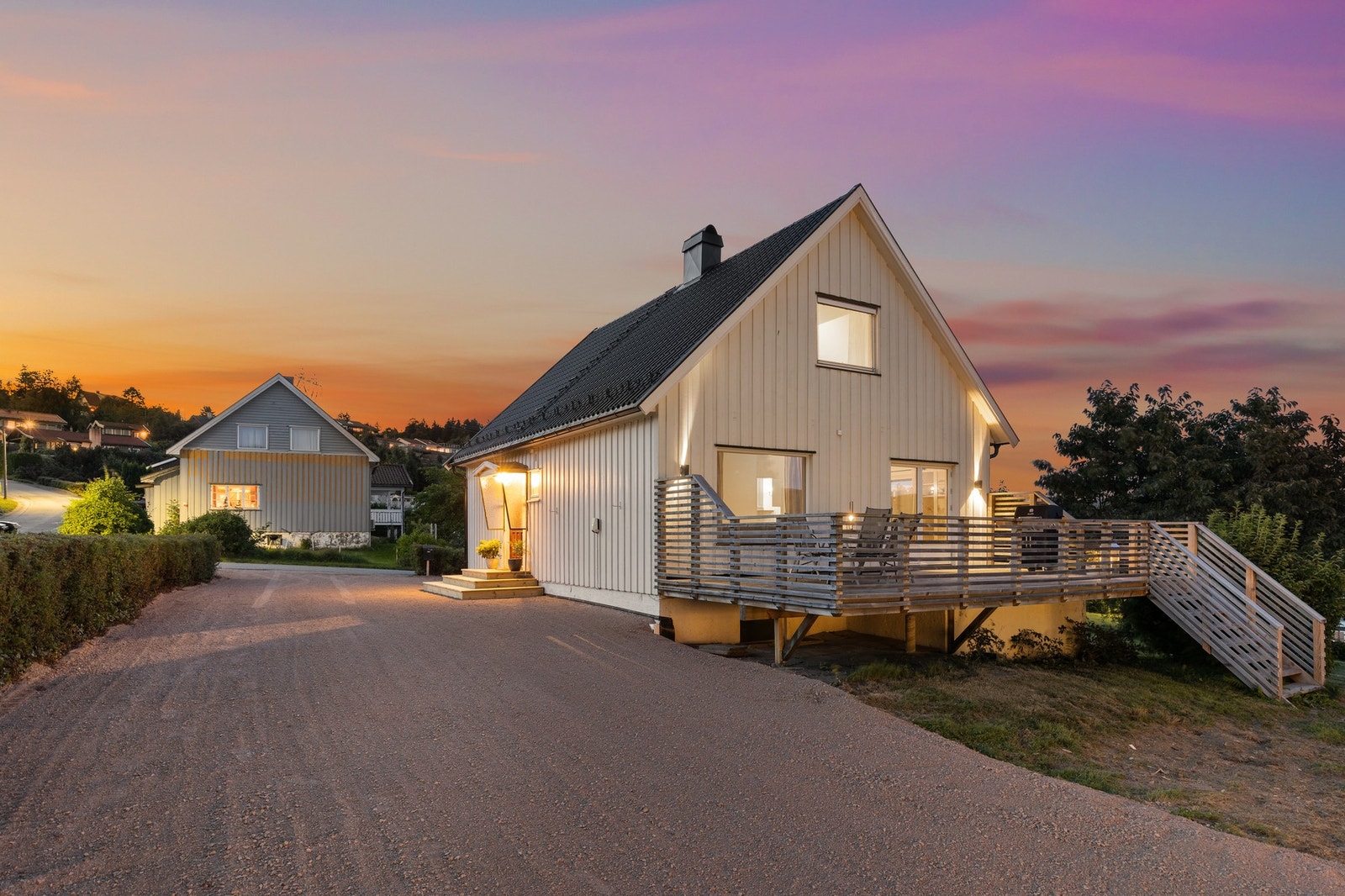 I 2025 ble lagt ny drenering på 3 av 4 vegger Galleribilde