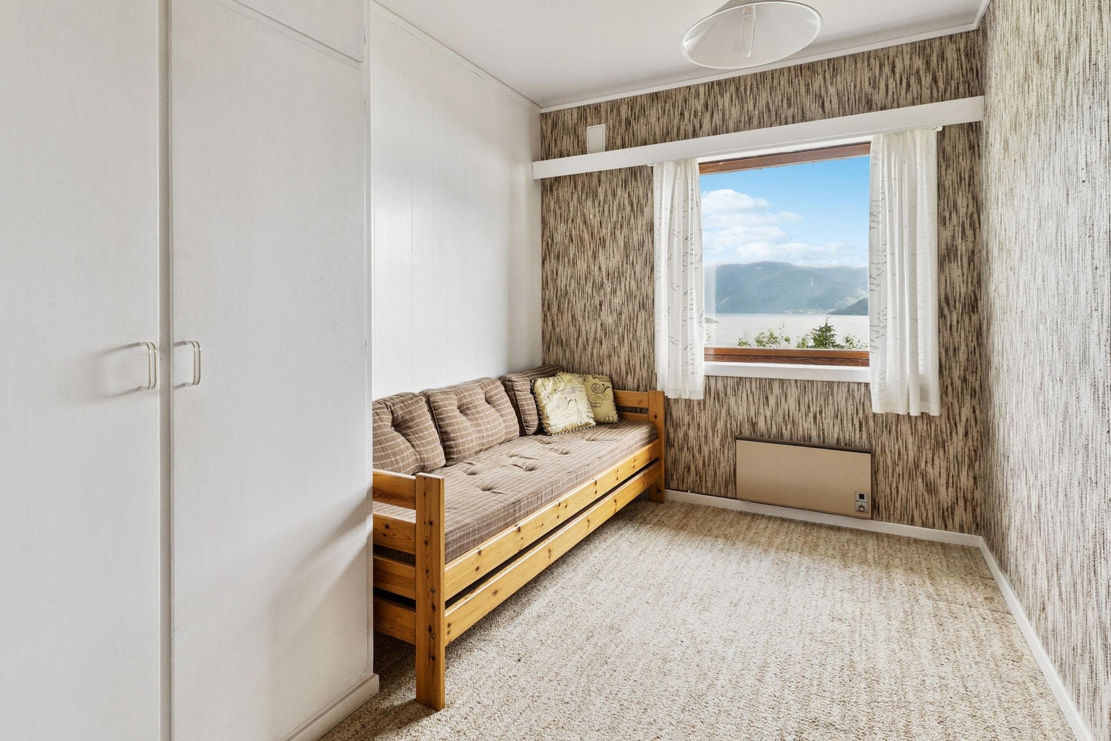 Soverom. Galleribilde