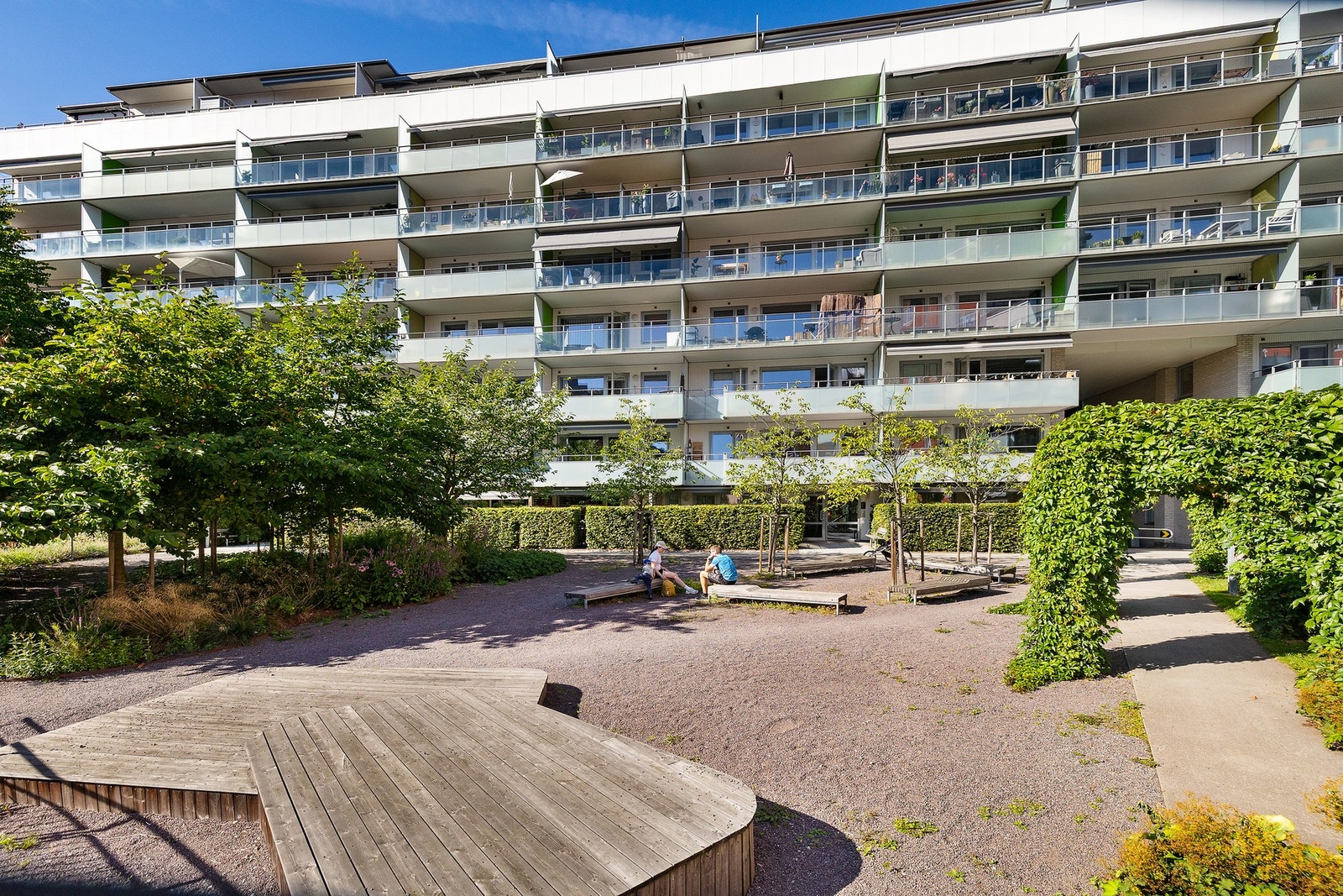 Hyggelig og barnevennlig uteområde. Galleribilde