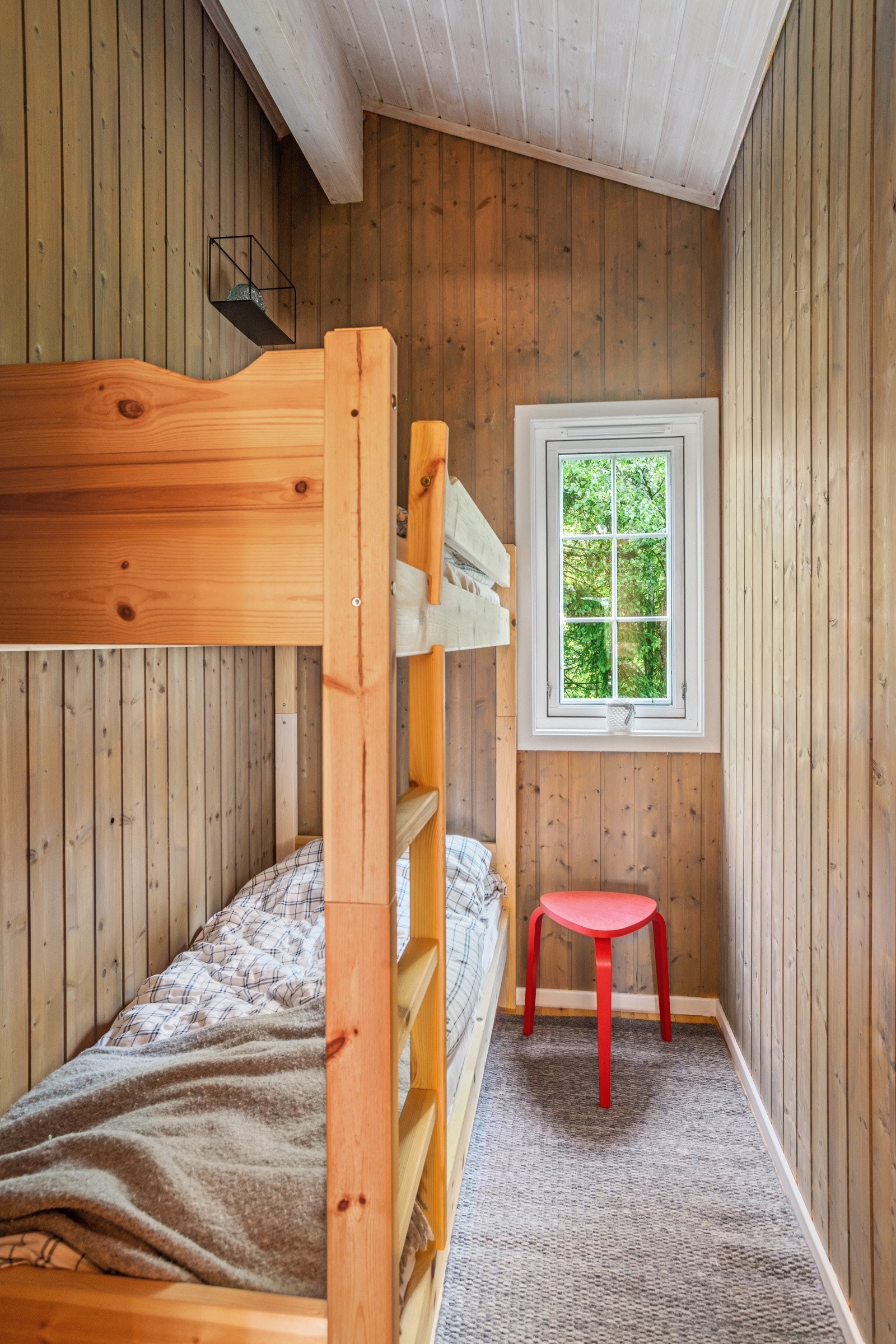 Det første av tre soverom på hytta Galleribilde