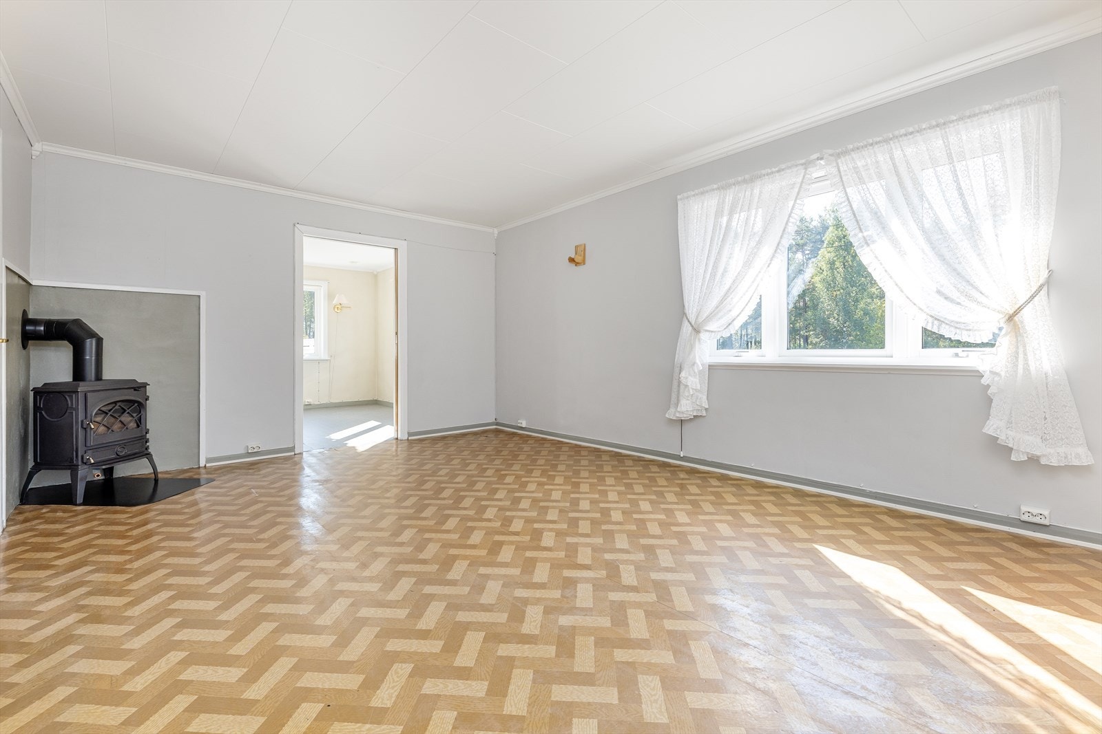 Stue 1 - vedovn installert Galleribilde