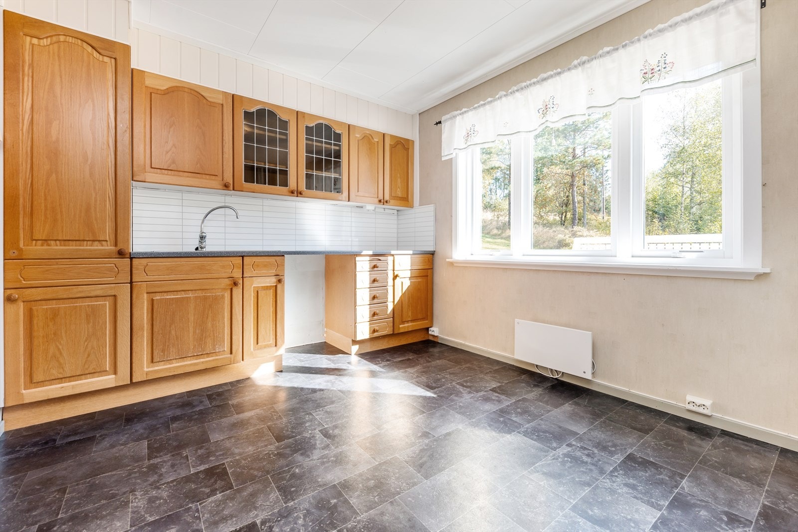 Kjøkken i hovedetg. Galleribilde