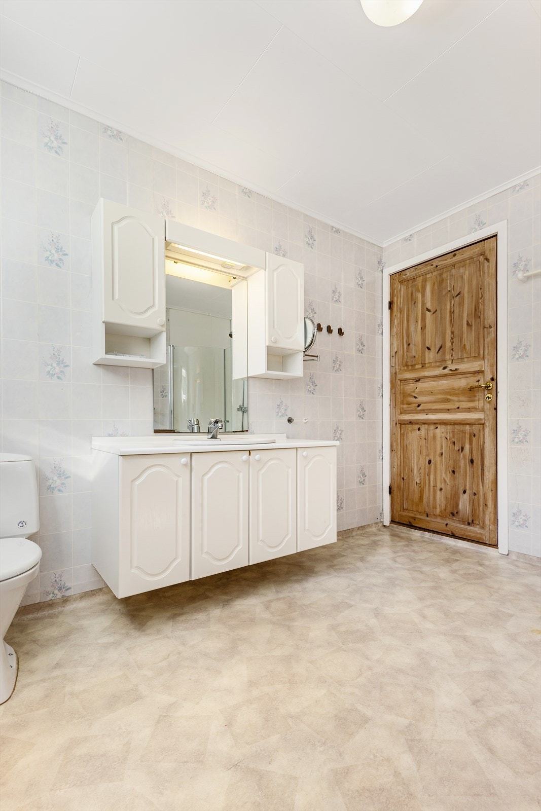 Bad og vaskerom hovedetg. Galleribilde