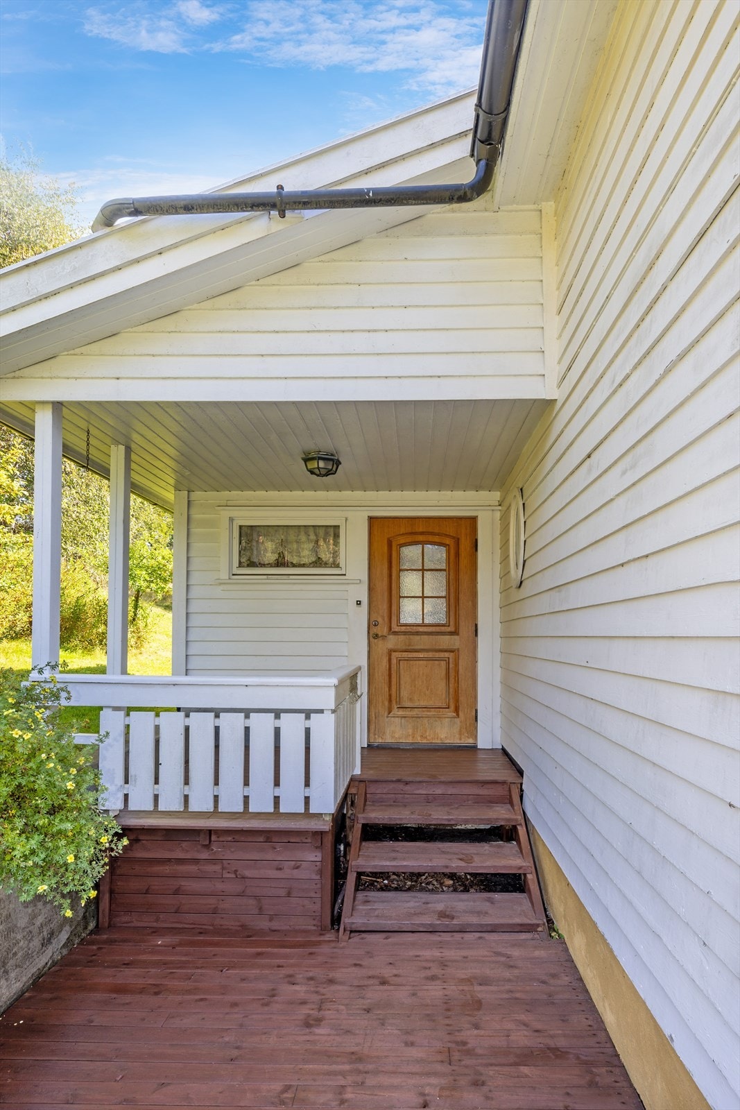 Inngangspartiet på bakside - hovedetg. Galleribilde