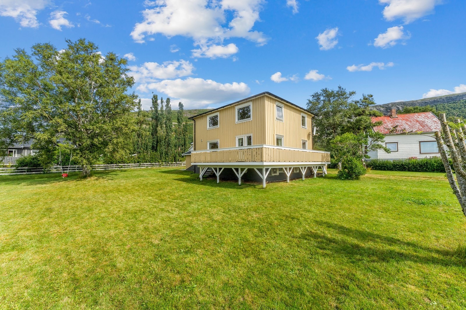 Velkommen til en trivelig visning! Ta kontakt på tlf: 41 11 52 34 ved spørsmål. Galleribilde