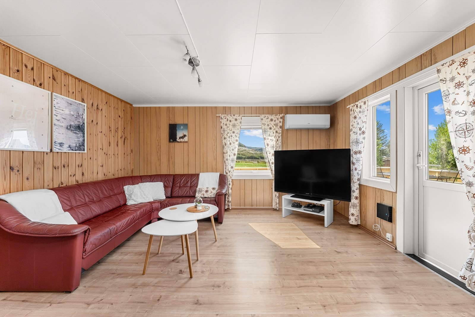 Terrassedøren og boligens inngangsdør er byttet i 2018, og begge er vurdert til TG1 av takstmann. Galleribilde