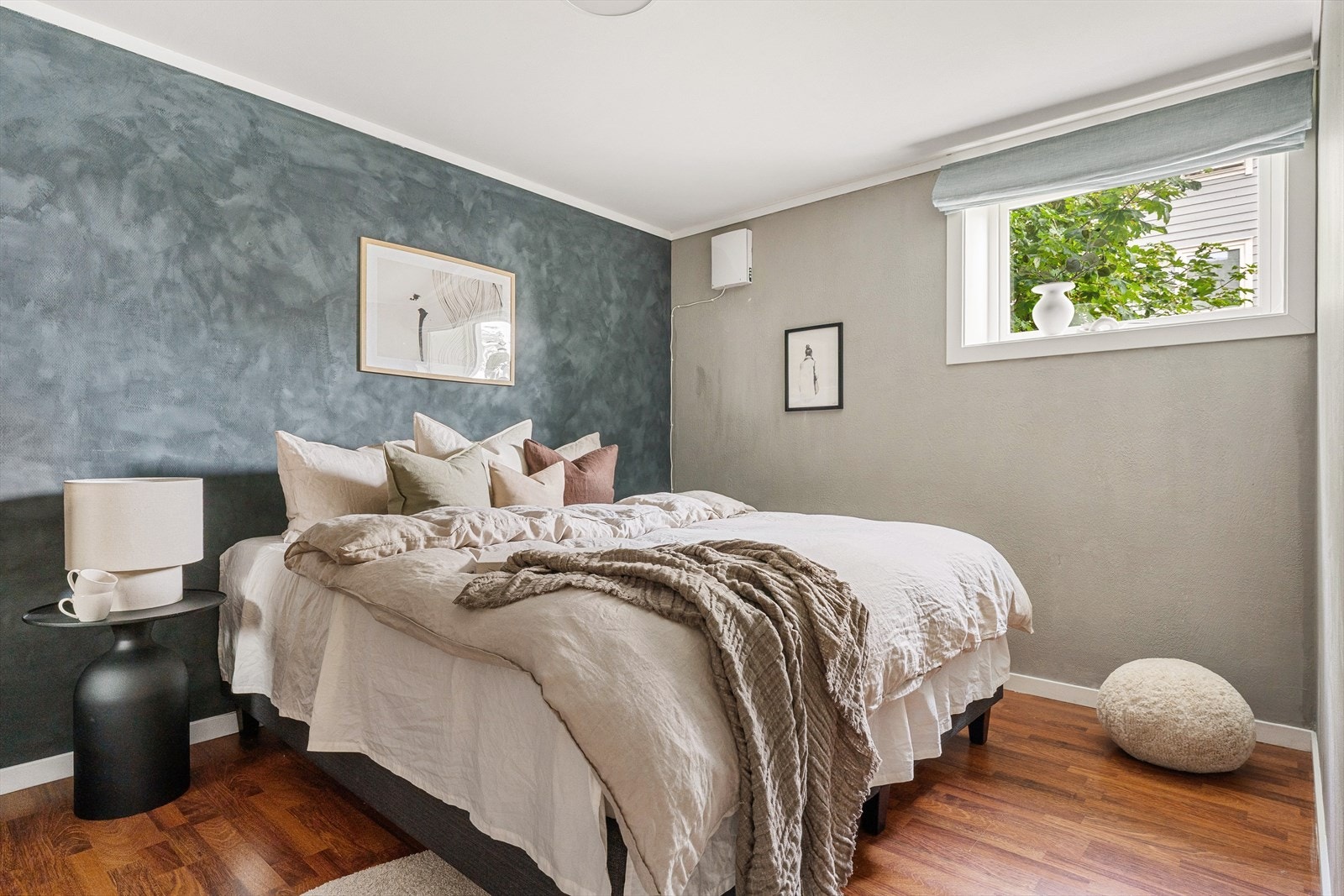 Et meget romslig soverom perfekt for deg eller medstudenten Galleribilde