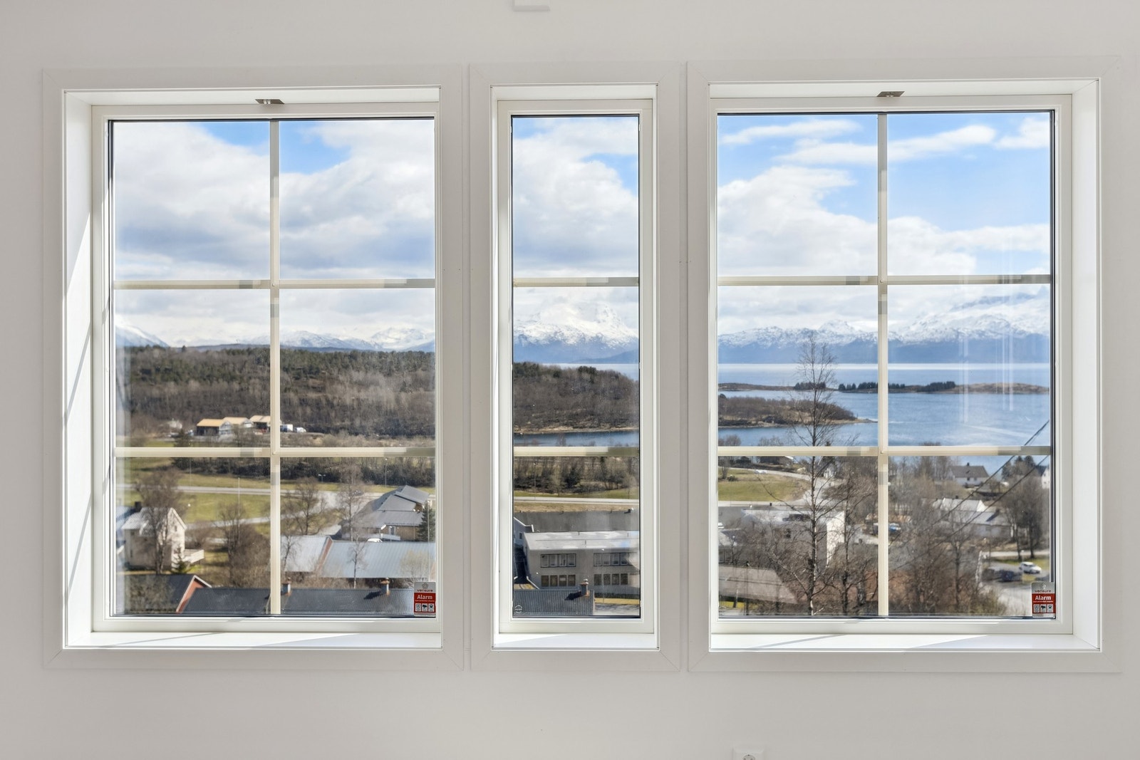 Nydelig utsikt fra kjøkkenet Galleribilde