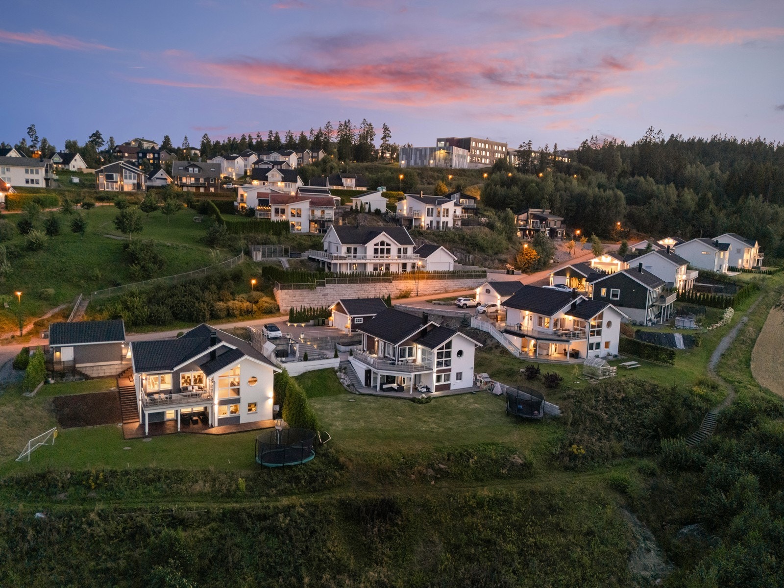 Kort vei til skoler og fritidsaktiviteter. Galleribilde