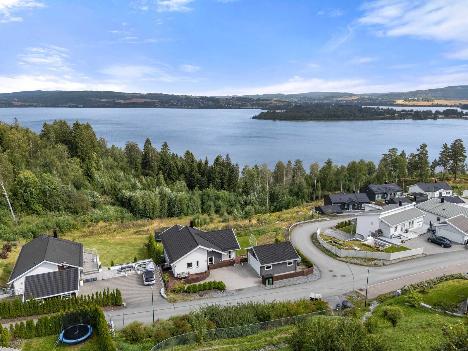 Nærheten til Østmarka og Øyeren! Galleribilde