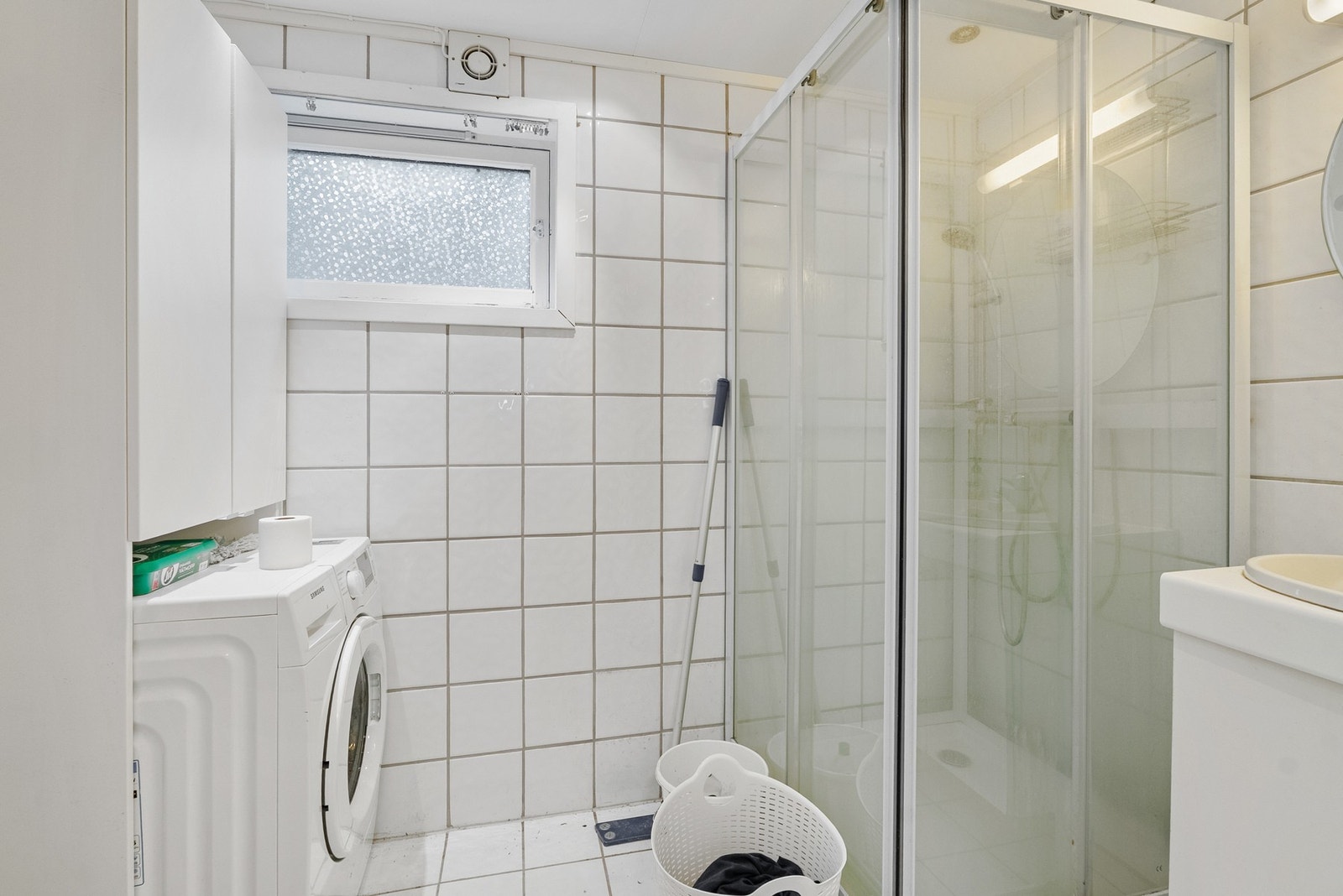 Flislagt bad i utleiedel. Galleribilde