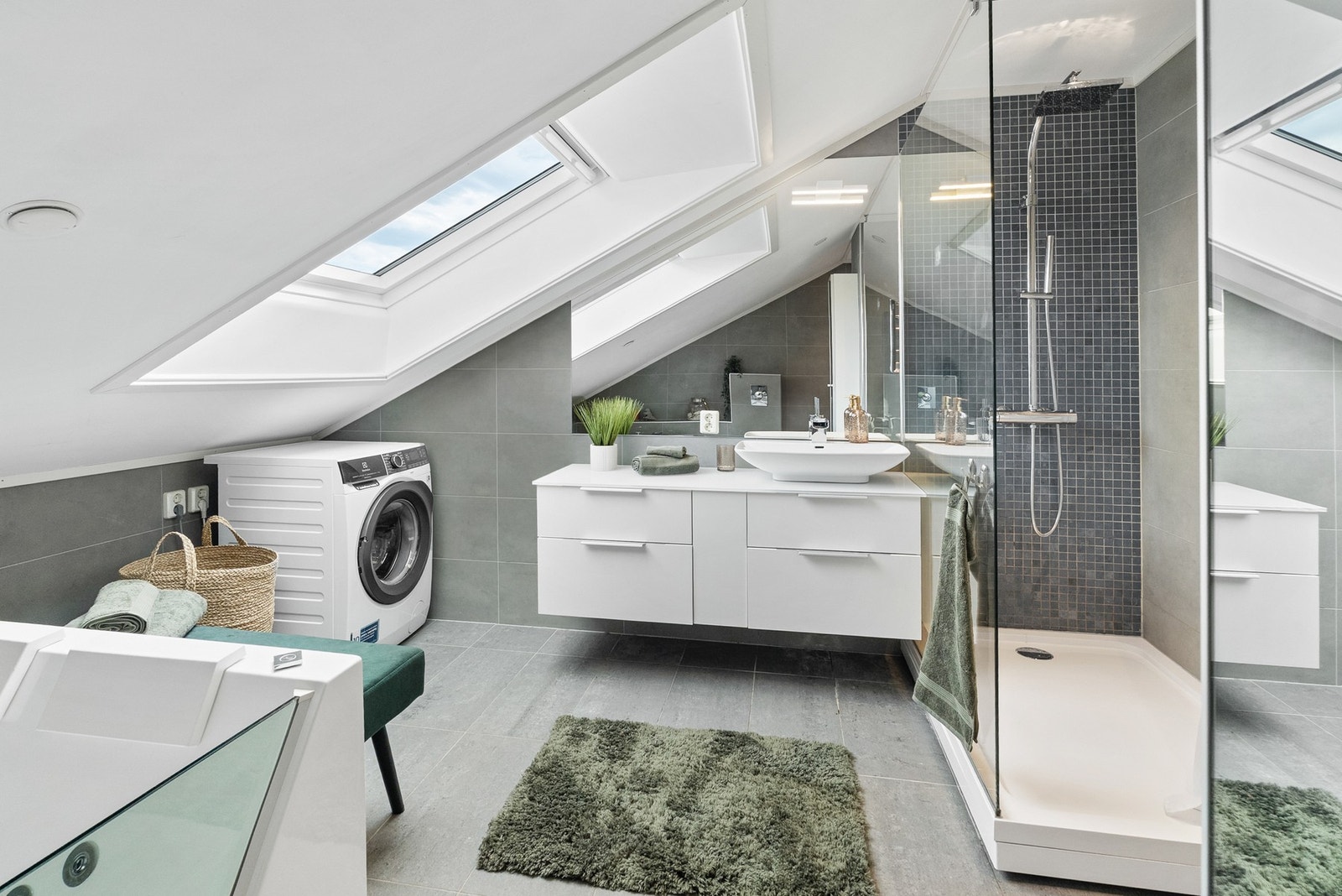 Flott flislagt bad! Galleribilde