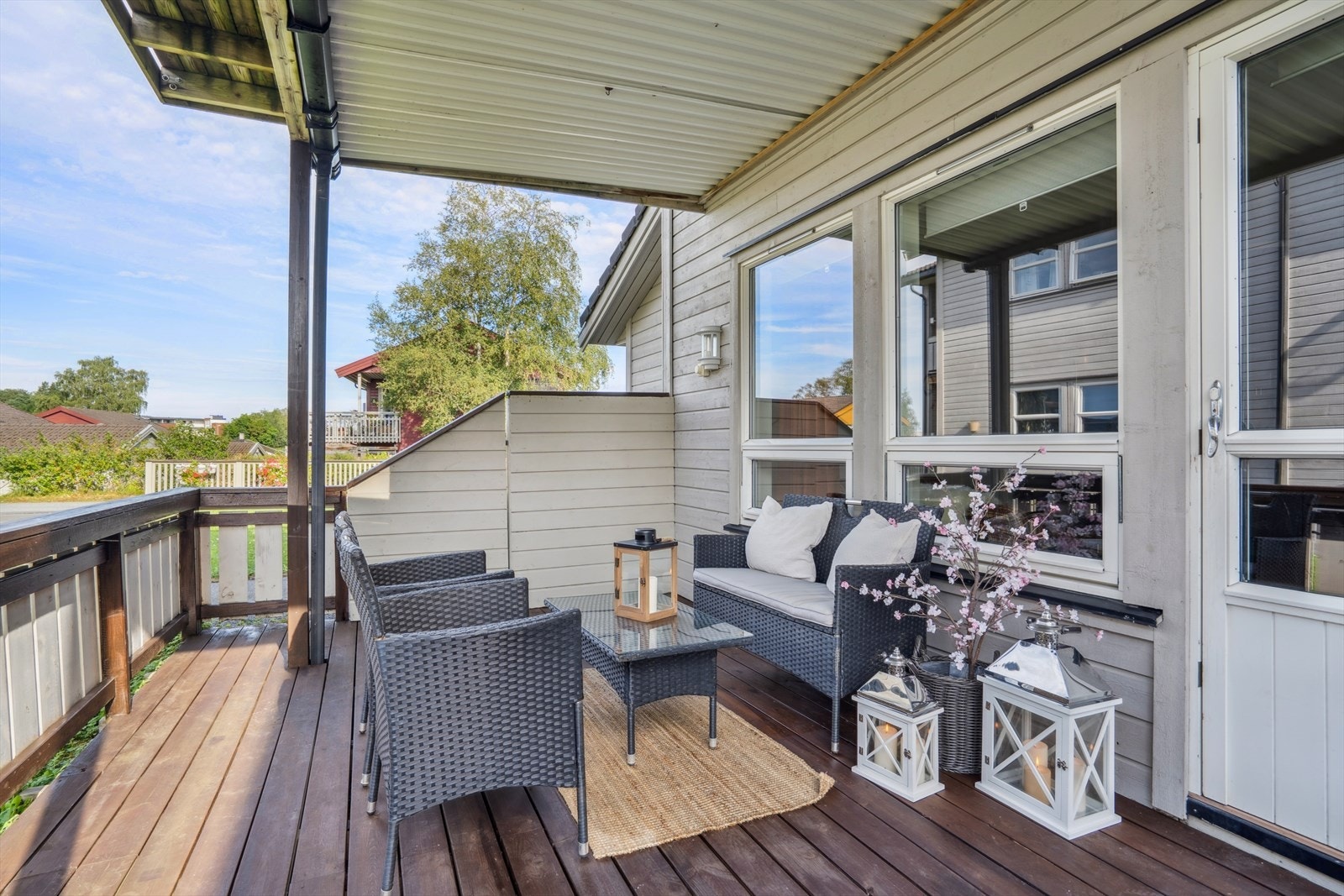 Leiligheten er beliggende sentralt i Stjørdal med kort avstand til sentrum. Galleribilde