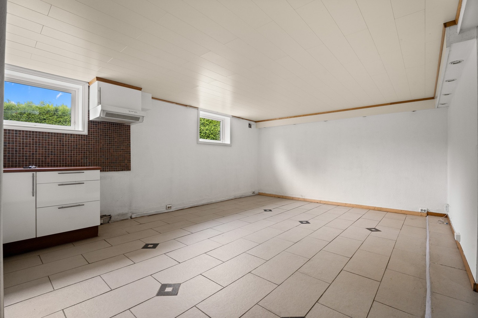 Kjelleren er ikke byggemeldt eller godkjent av bygningsmyndighetene Galleribilde