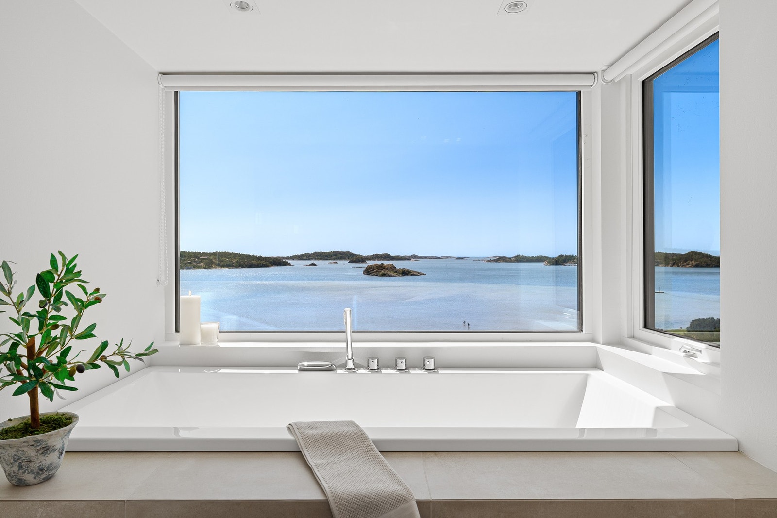 Her kan en unne seg litt privat luksus med panorama utsikt