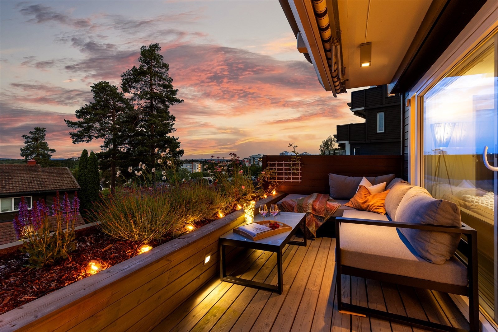 Velkommen til Olav Aukrust vei 8 presentert av Marius Kristoffersen ved Nordvik Bygdøy Allé. Galleribilde