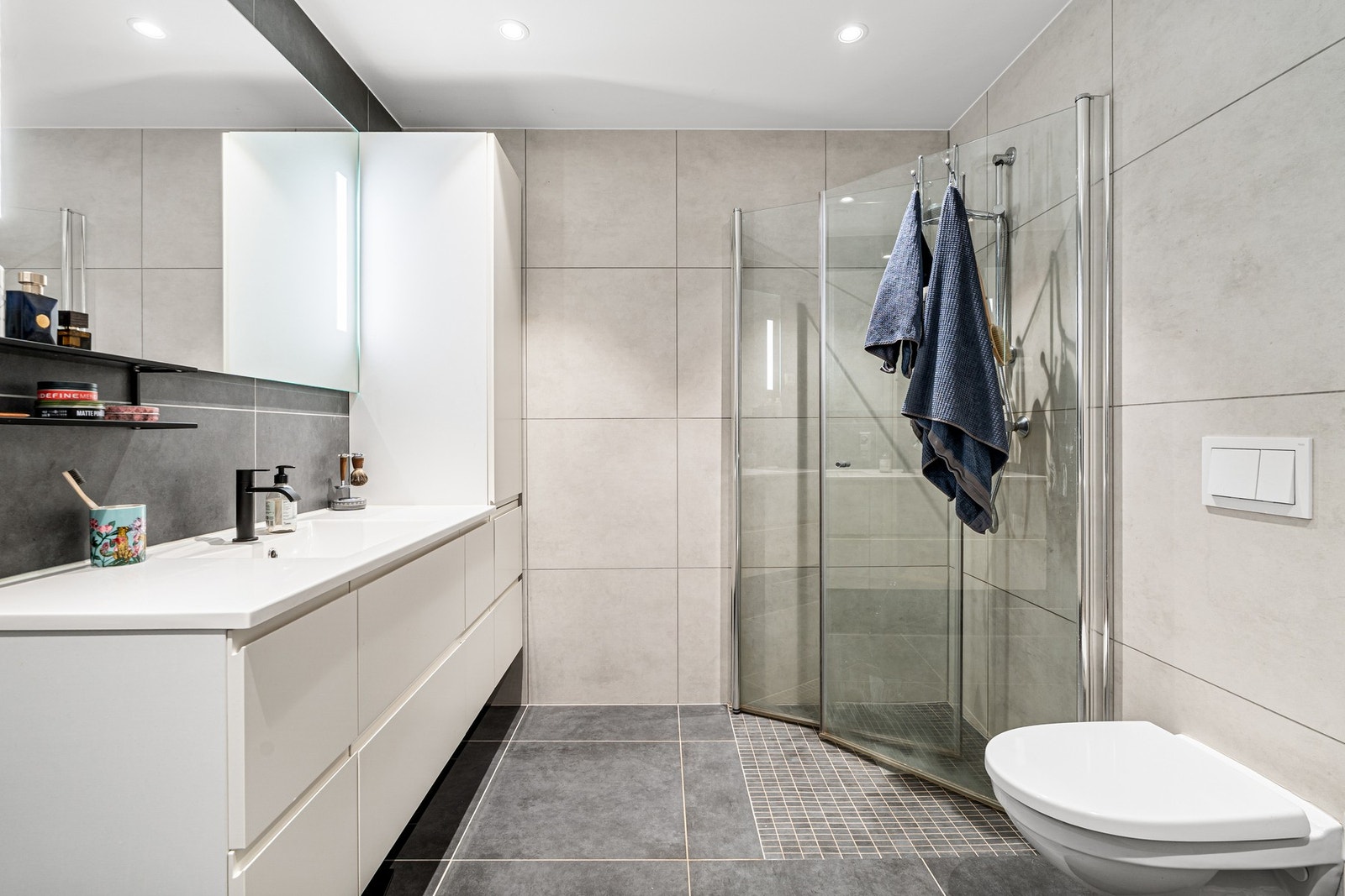 Helfliset bad på 5,5 kvm. Galleribilde