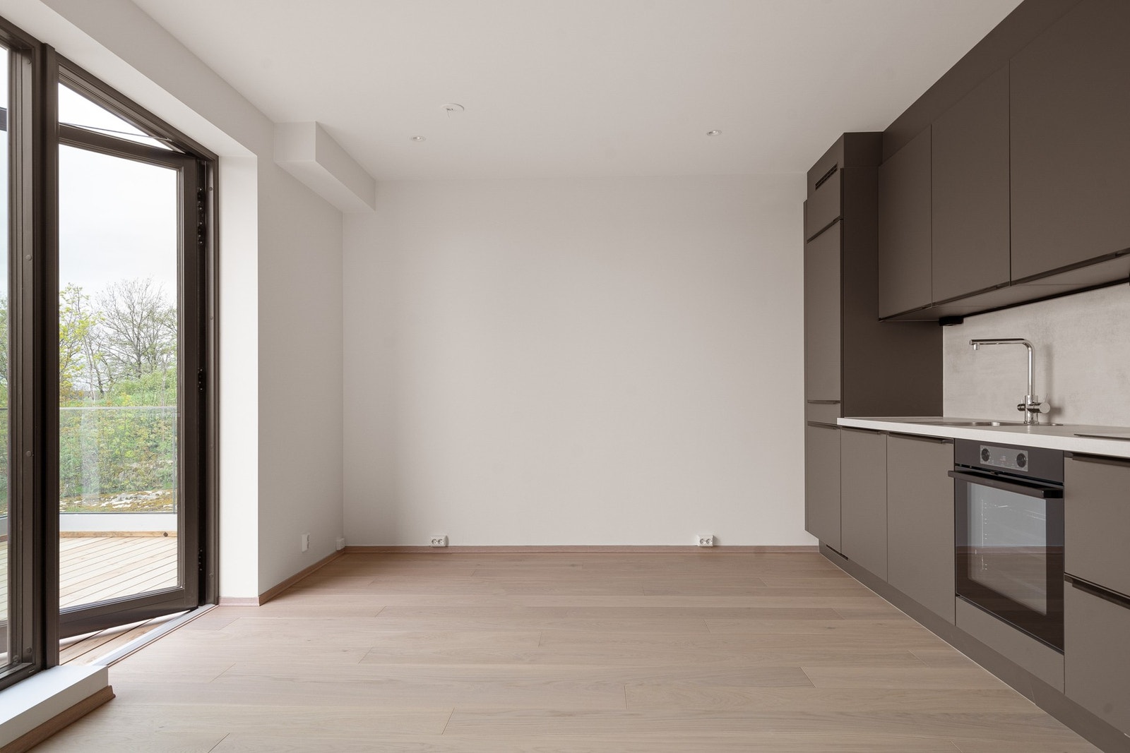 Leiligheten varmes opp med vannbåren varme som er inkludert i felleskostnadene Galleribilde