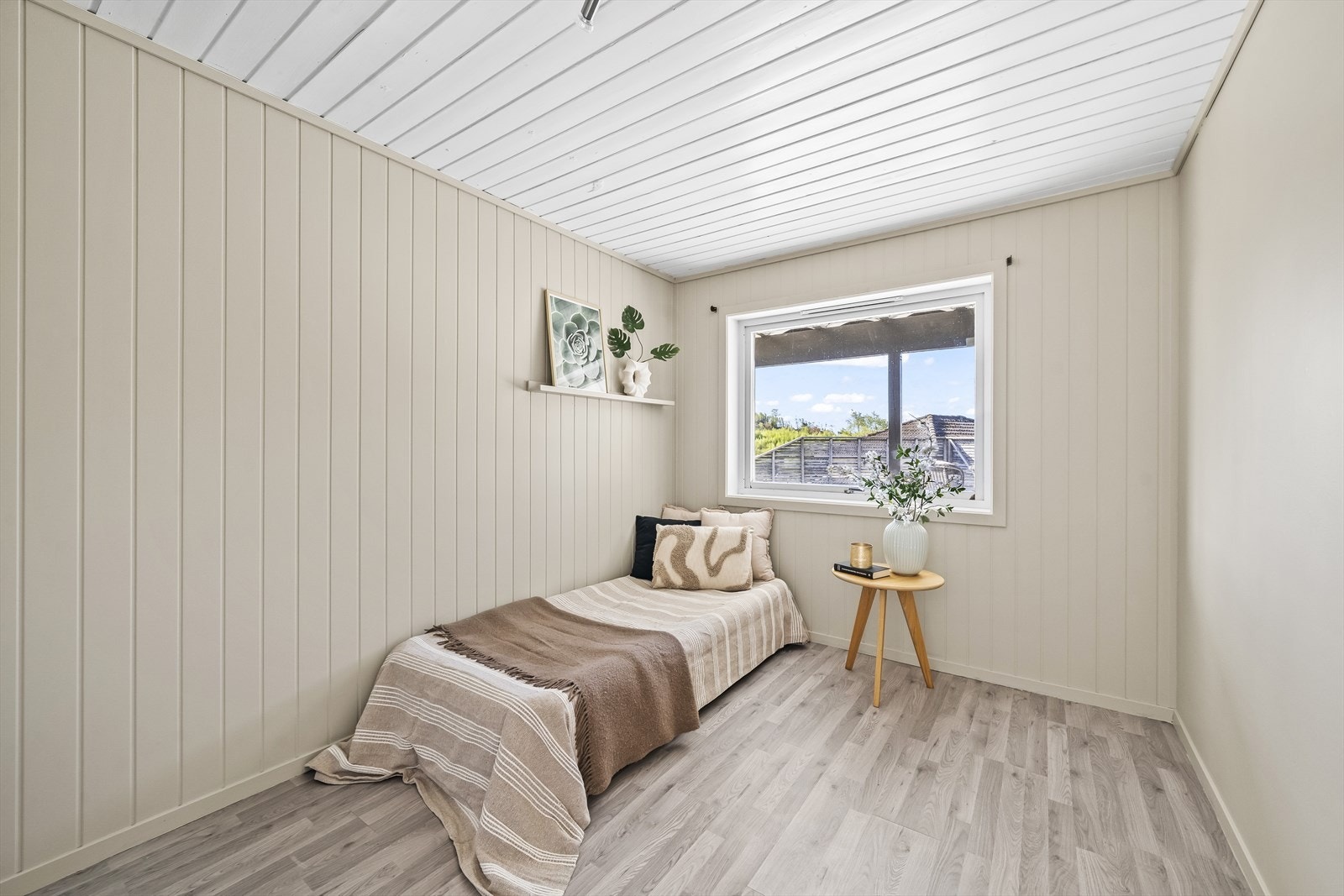 Soverom 3 av 3 ligger i underetasjen. Galleribilde