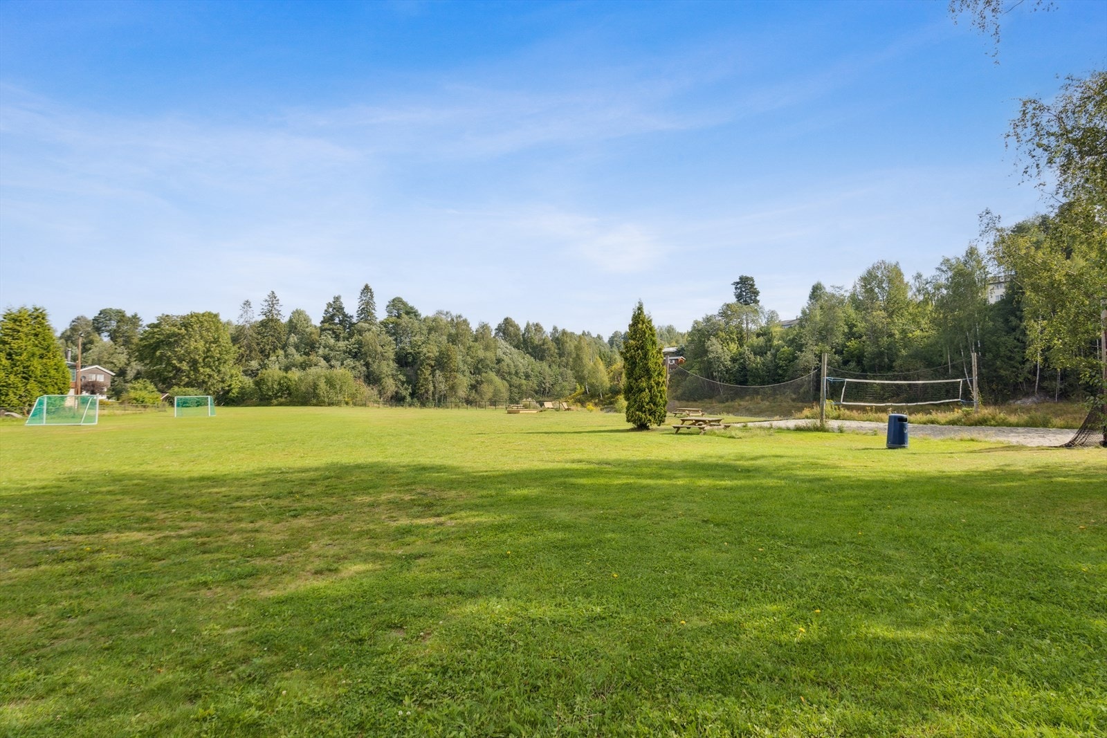 Gode rekreasjonsområder i nærheten av boligen. Galleribilde