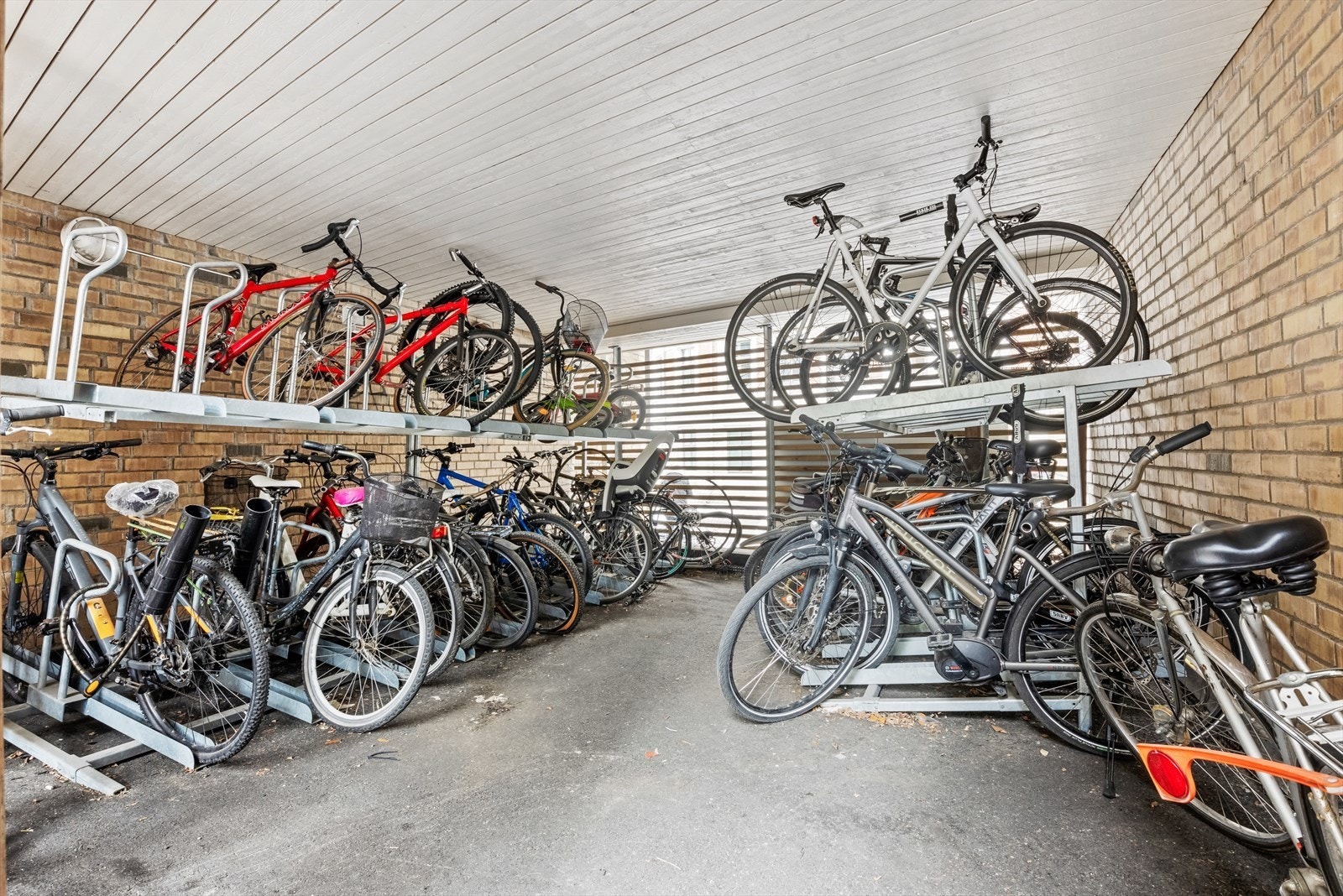 Sykkelparkering Galleribilde