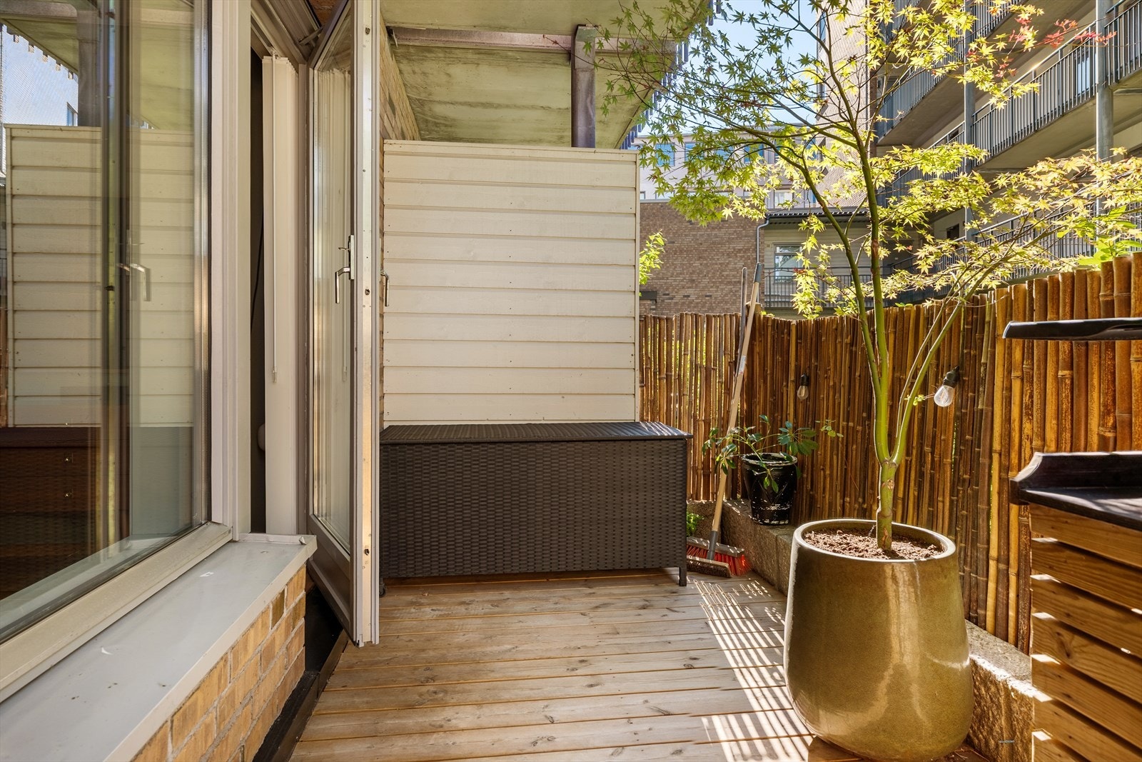 Terrasse mor rolig bakgård Galleribilde