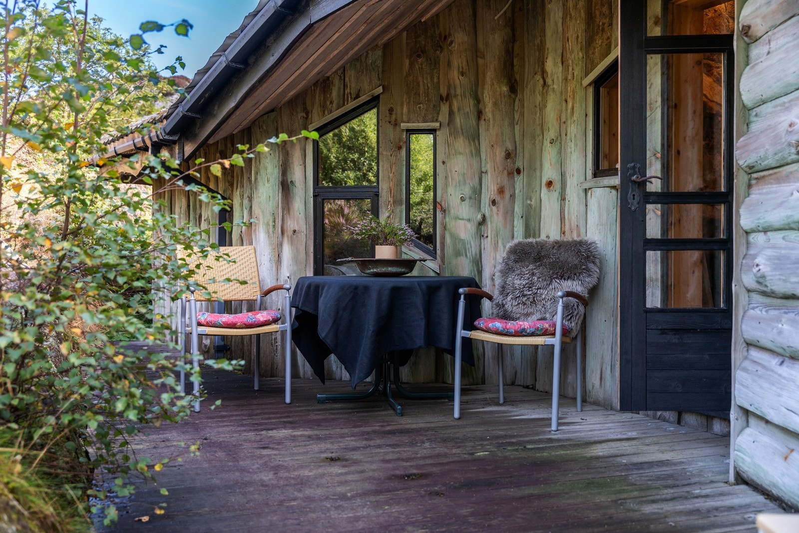 Koselig uteplass hvor en kan nyte morgenkaffen. Galleribilde