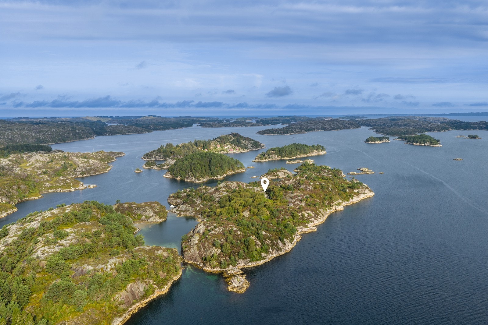Velkommen til Ospøyane 1 - presentert av eiendomsmegler Kristoffer Hutcheson Ekrene v/Aktiv eiendomsmegling! Galleribilde