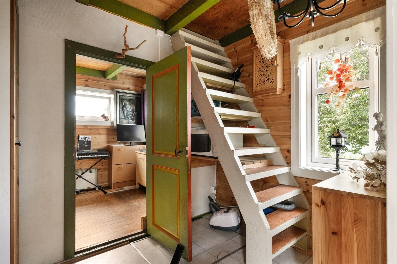 Romslig gang på 8 kvm. Galleribilde