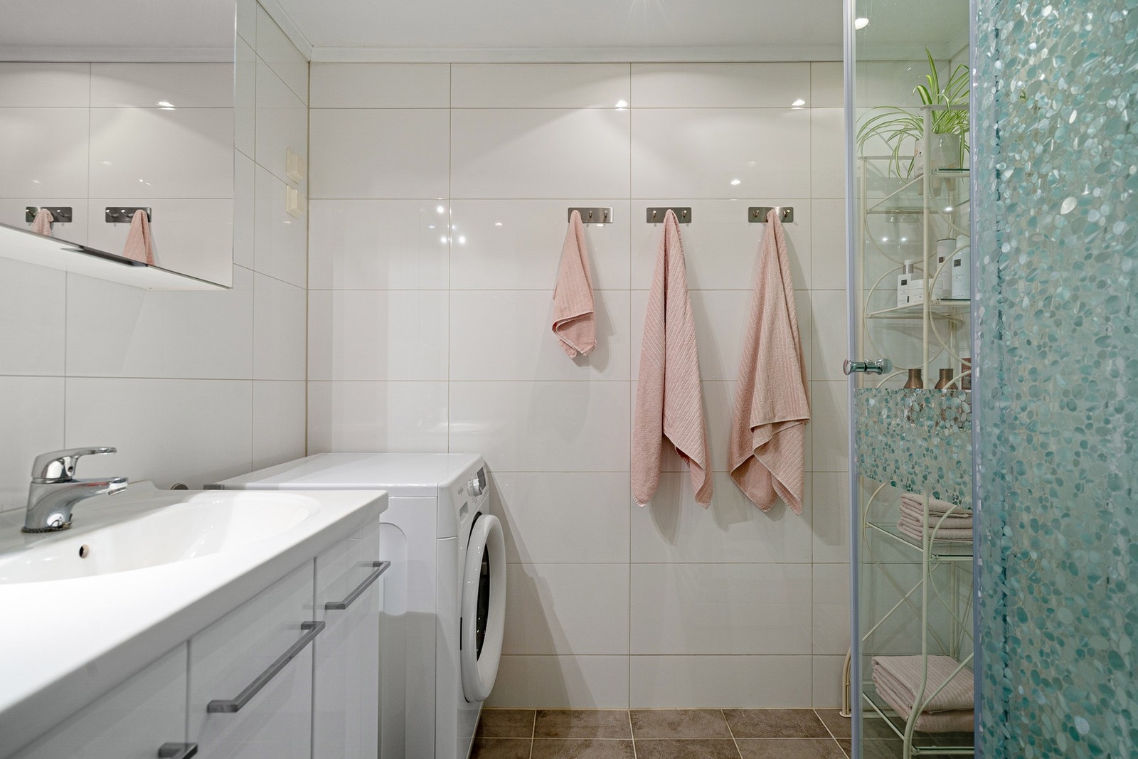 Varmekabler i gulvet sørger for en komfortabel start på dagen Galleribilde