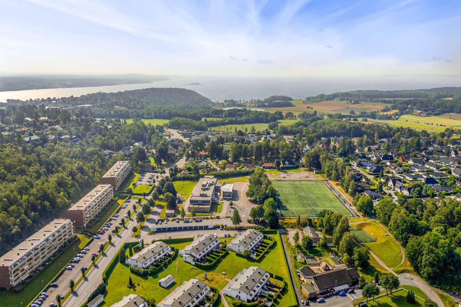 Umiddelbar nærhet til natur, skog, skole og barnehage! Galleribilde