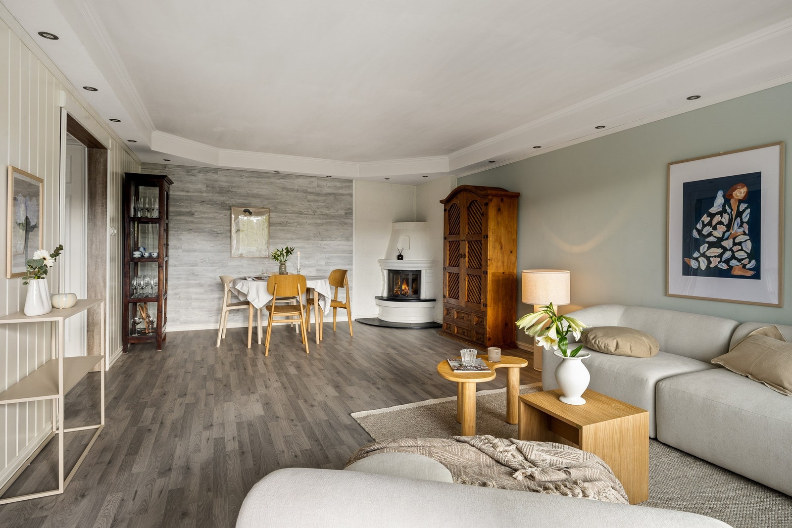 Stuen har god plass til flere soner Galleribilde