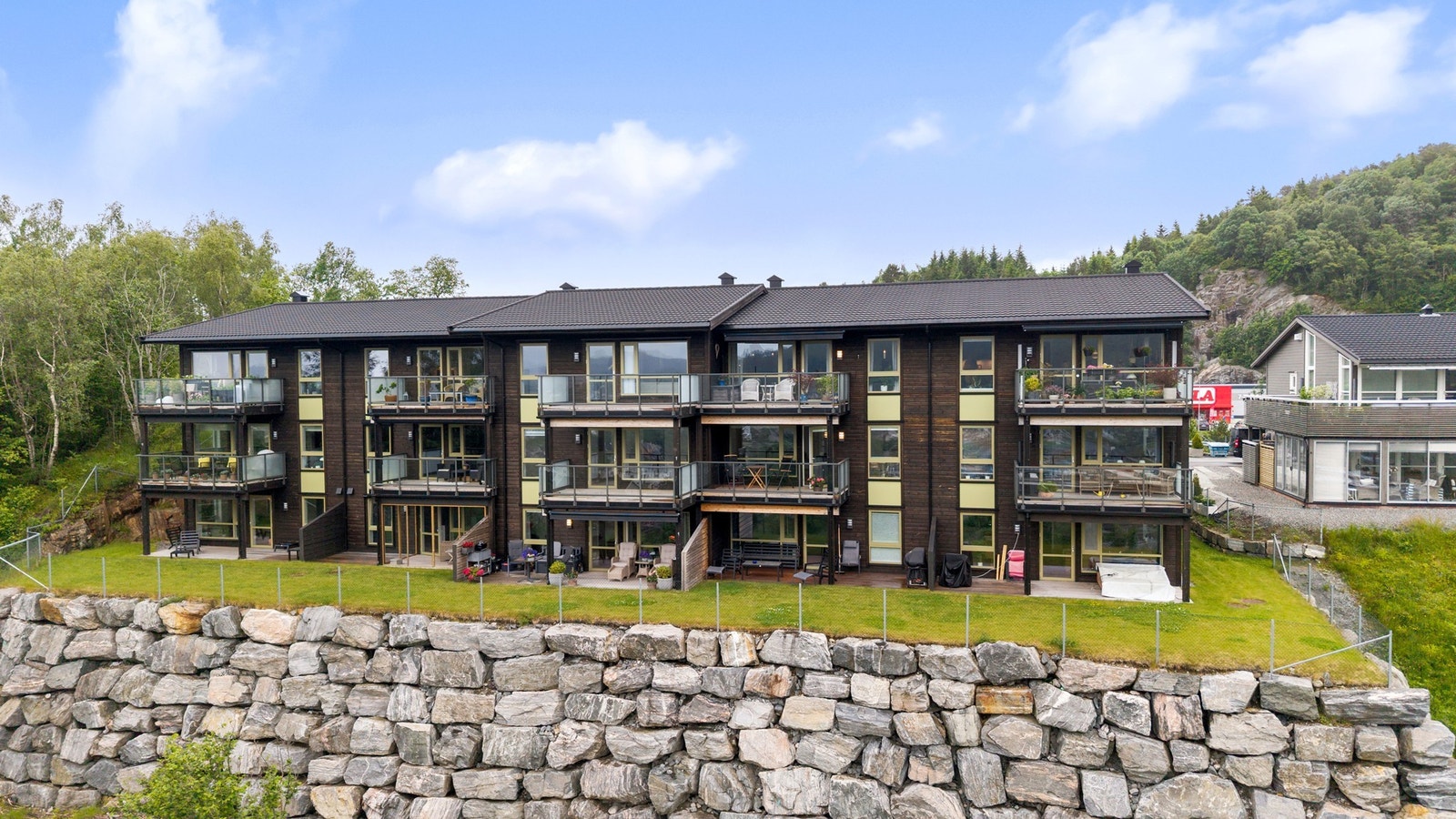 Leiligheten ligger i et veldrevent borettslag. Galleribilde