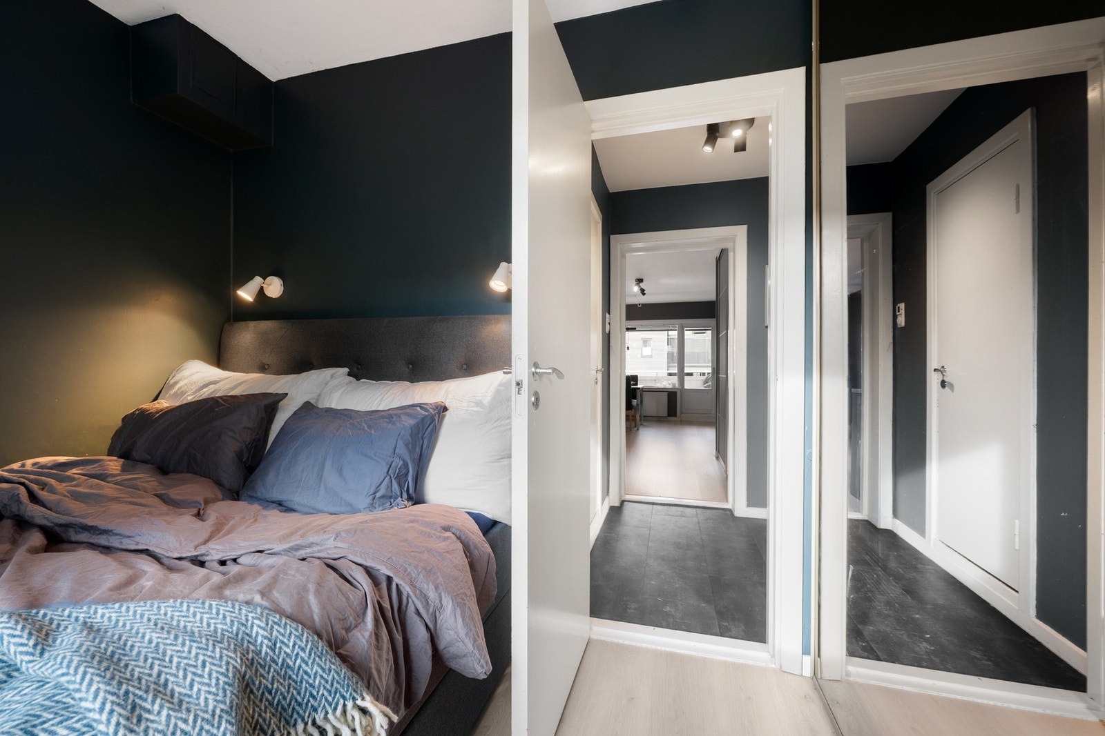 Soverommet har helsparklede og malte vegger, nytt en-stavs laminatgulv og god oppbevaringsplass i skyvedørsgarderobe med speilfronter. Galleribilde