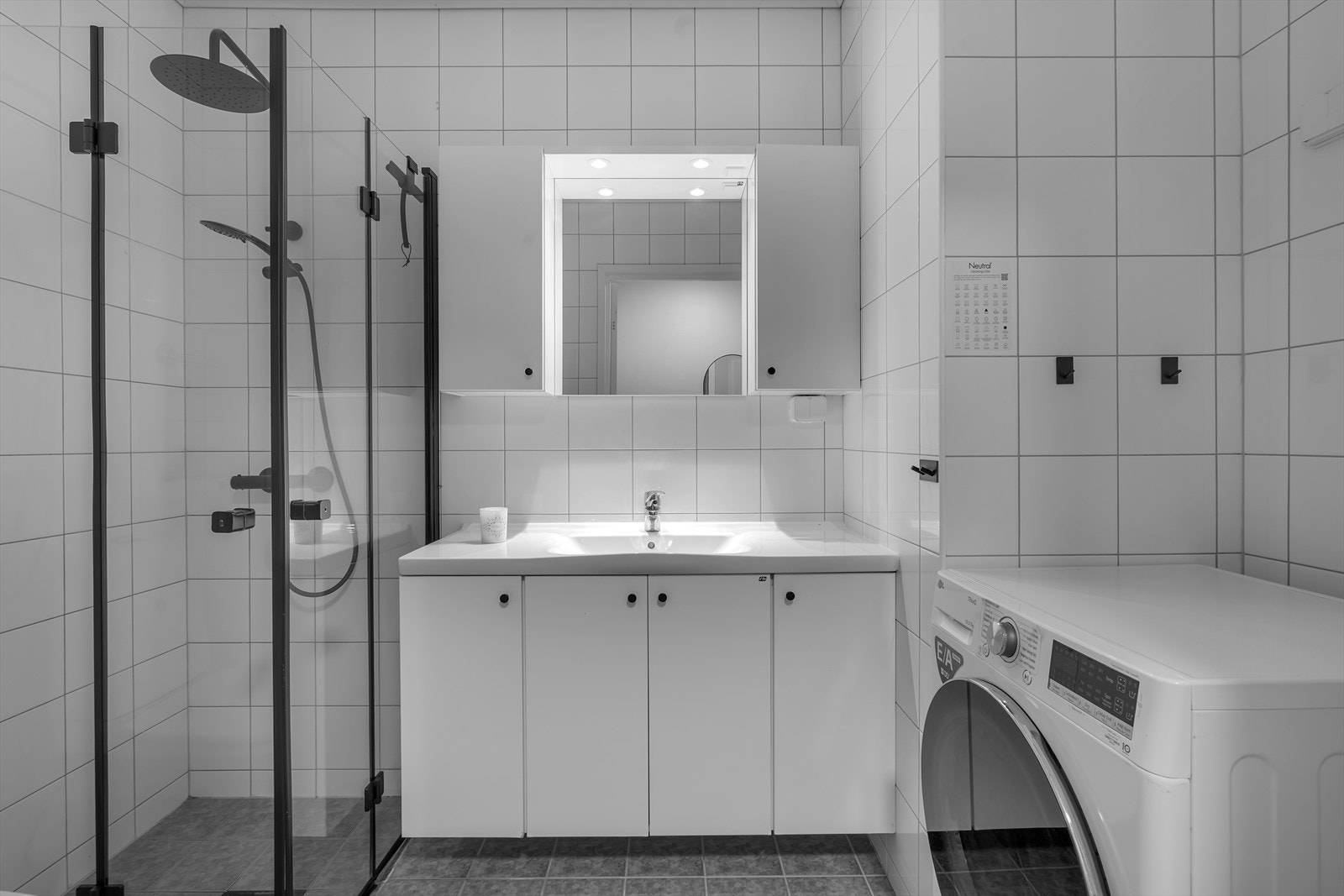 Flislagt bad Galleribilde