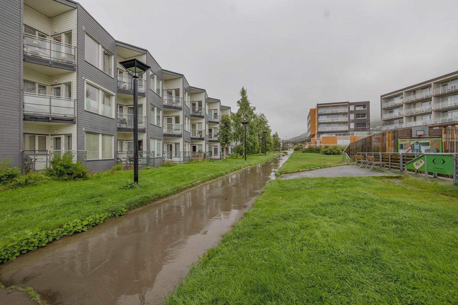Nærhet til lekeplass og ballbinge Galleribilde