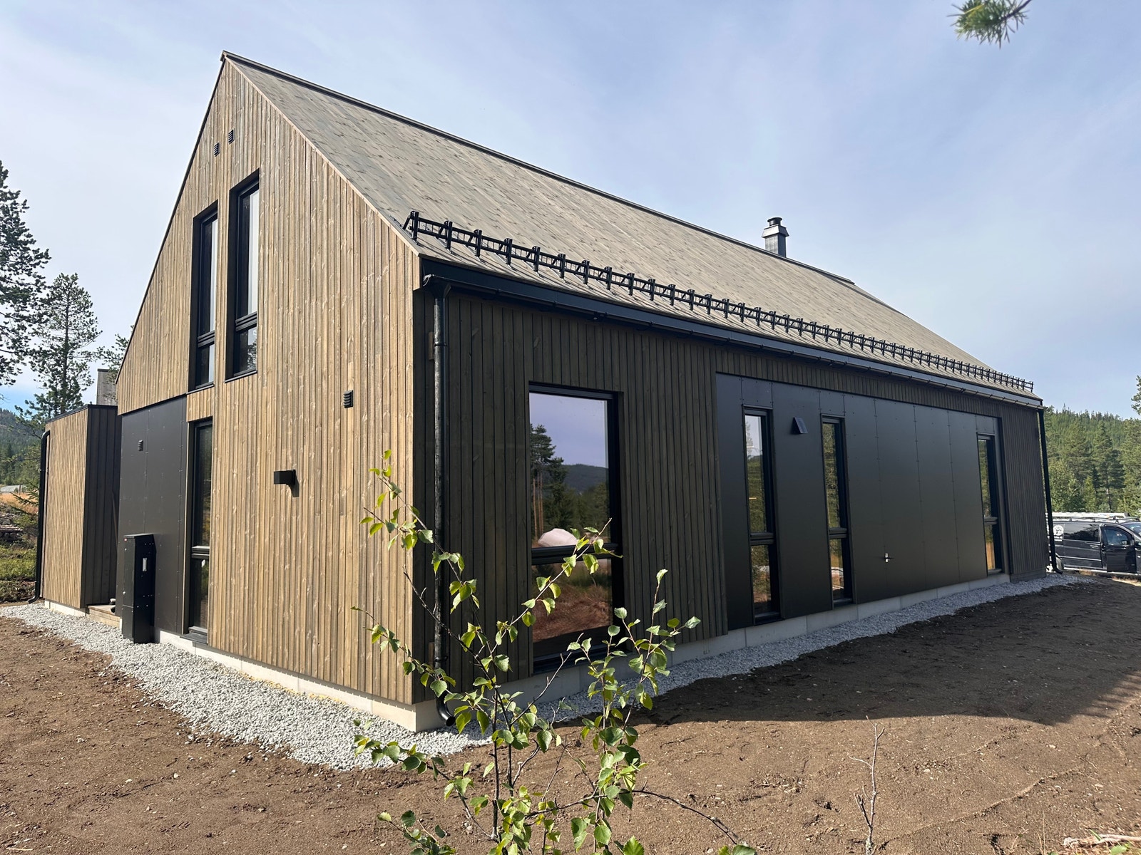 Hyttene leveres med høy standard, og opparbeidet tomt med matjord, samt subbus i gårdsplass Galleribilde