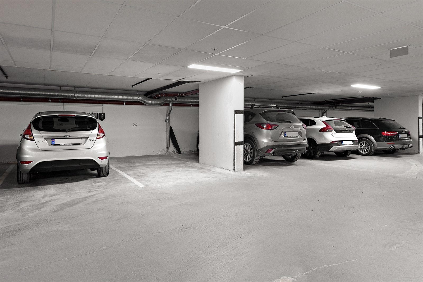 Egen garasjeplass Galleribilde