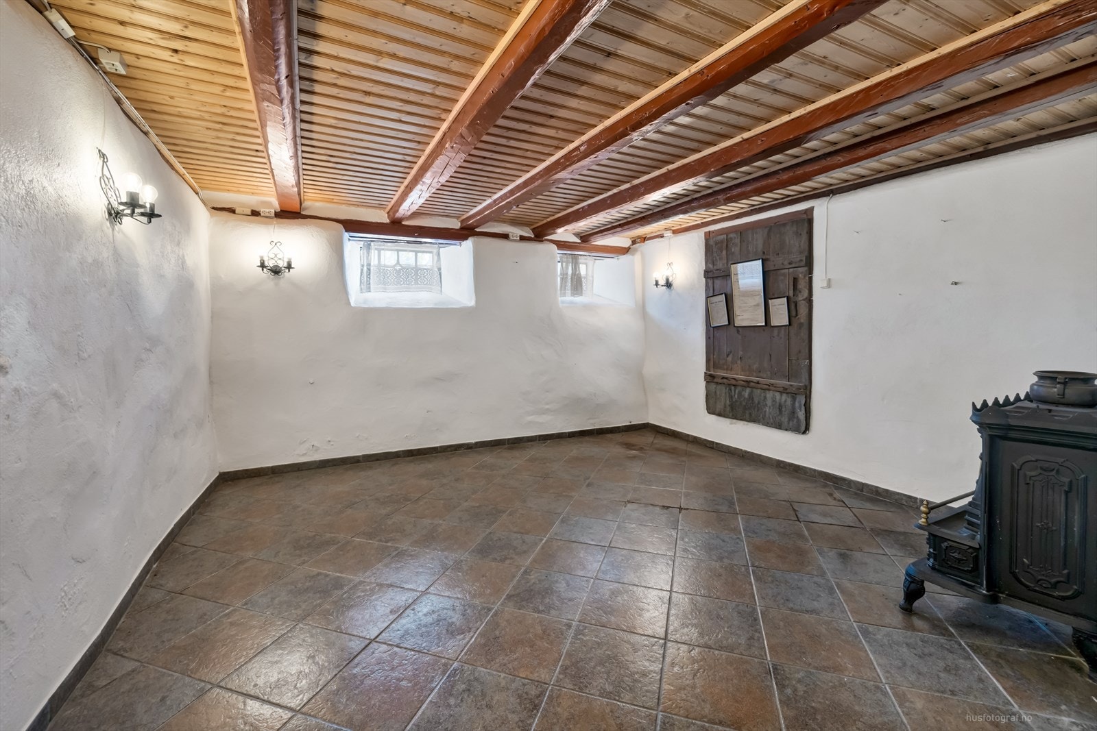 Kjellerstue (ikke søkt innredet til Drammen kommune) Galleribilde