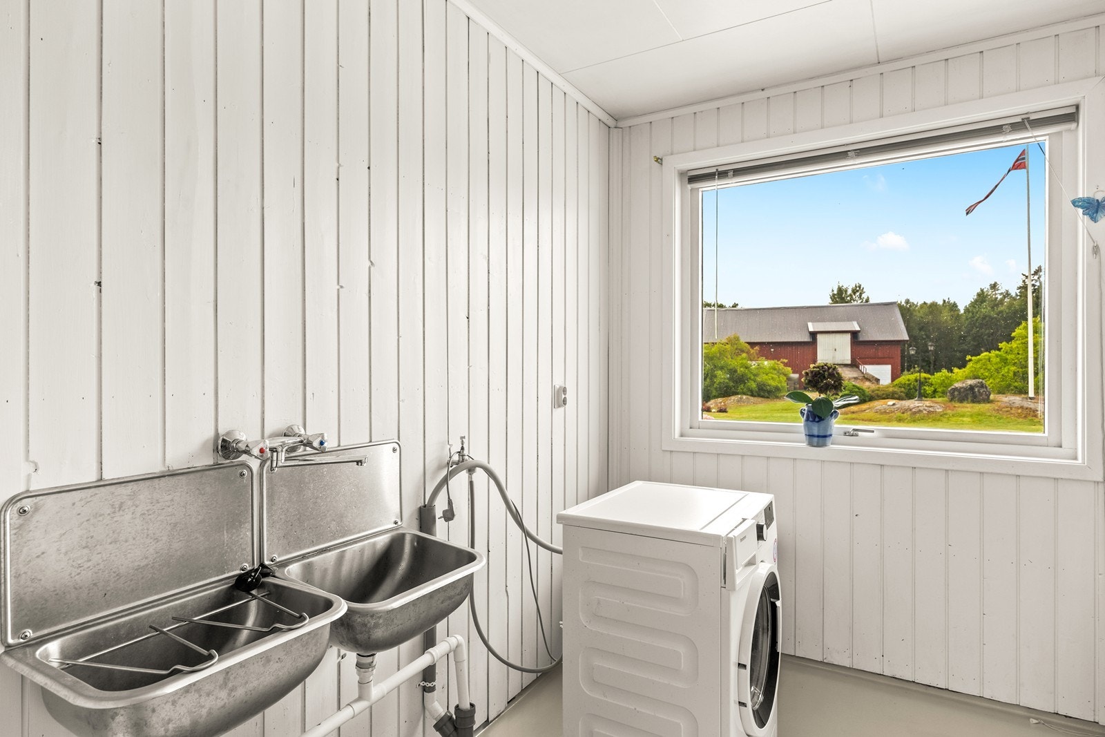 Vaskerom Galleribilde